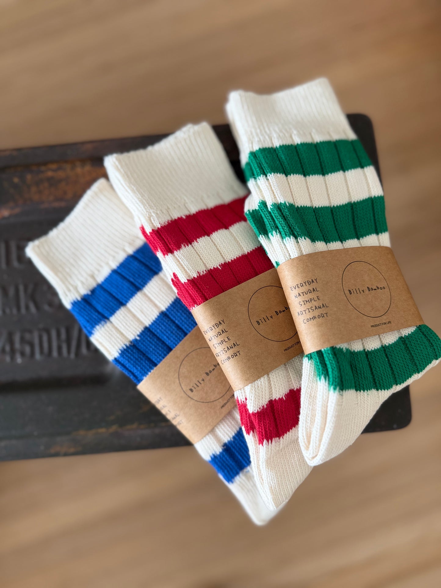 COLOR STRIPE HIGH SOCKS