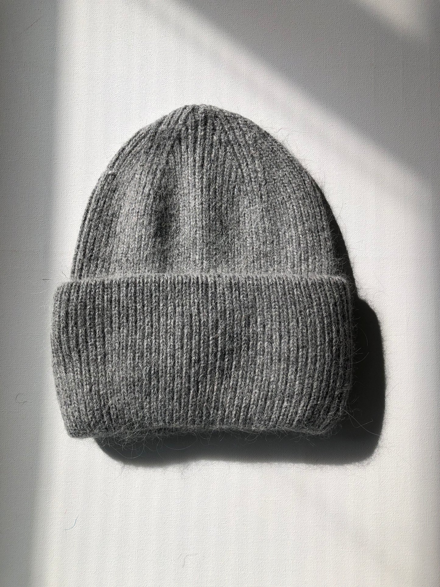 ROYAL ANGORA BEANIE - neutral