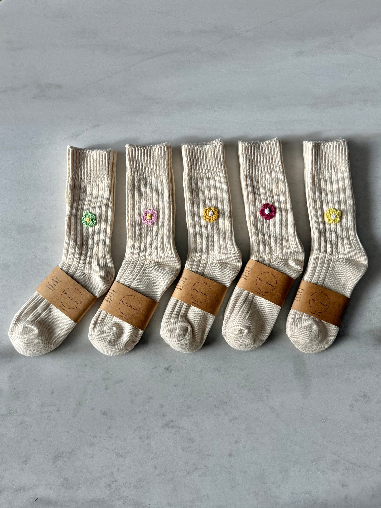 CROCHET HAPPY FLOWER SOCKS