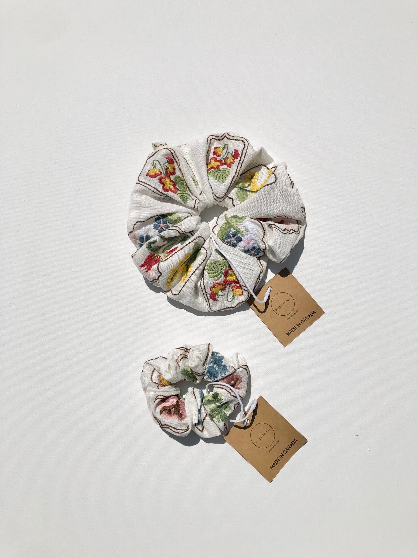 EMBROIDERED FLOWER GARDEN SCRUNCHIE