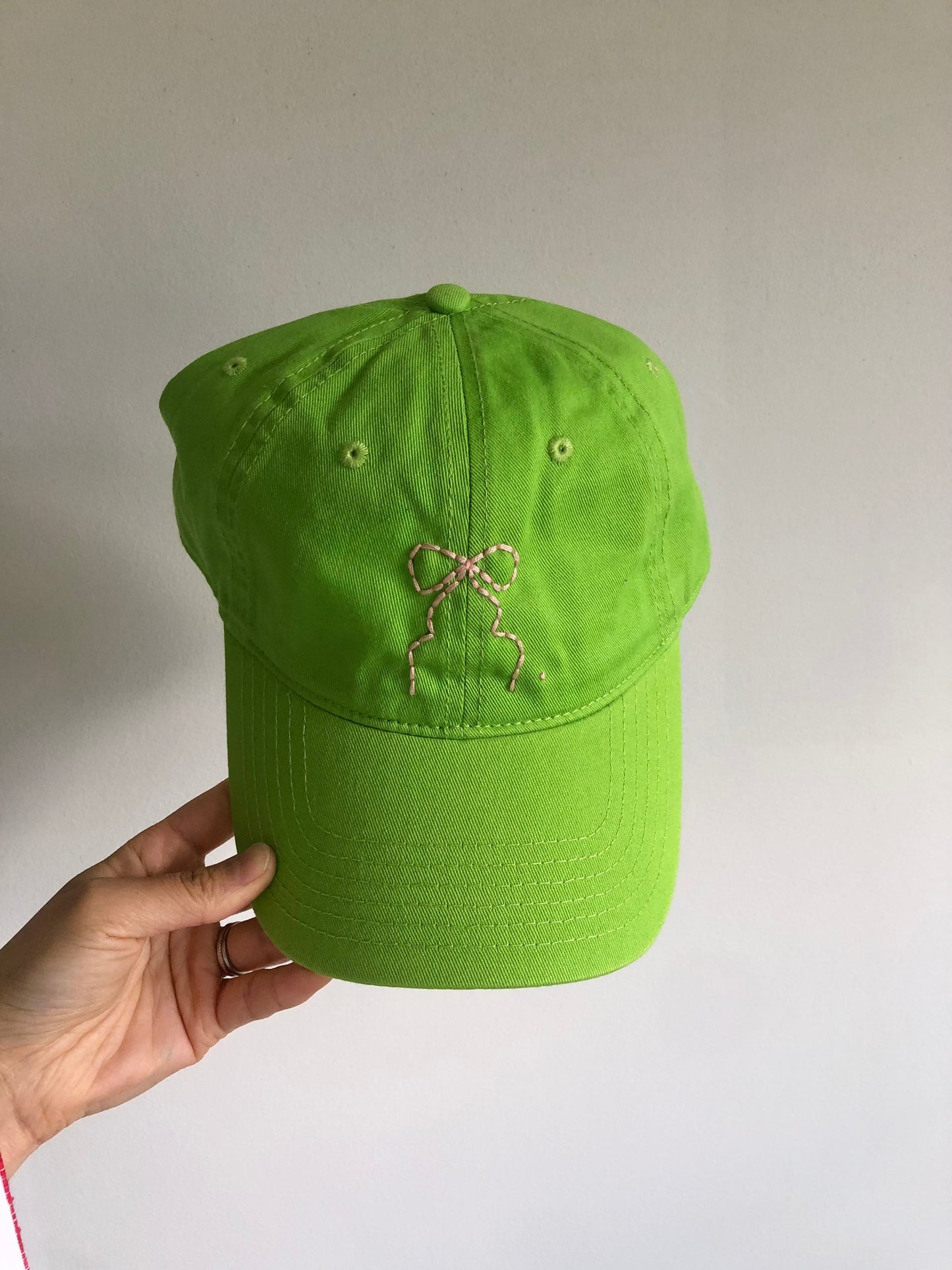 HAND EMBROIDERY BOW CAPS