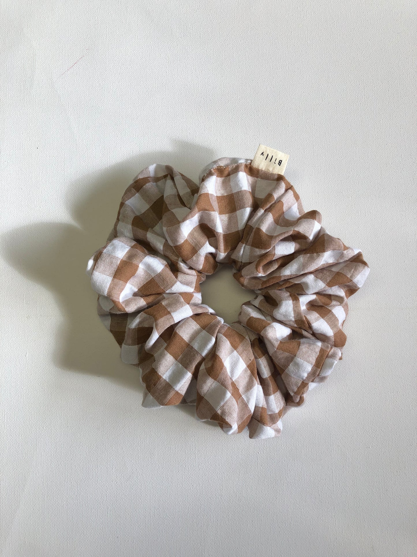 GINGHAM SEERSUCKER SCRUNCHIES  - neutral