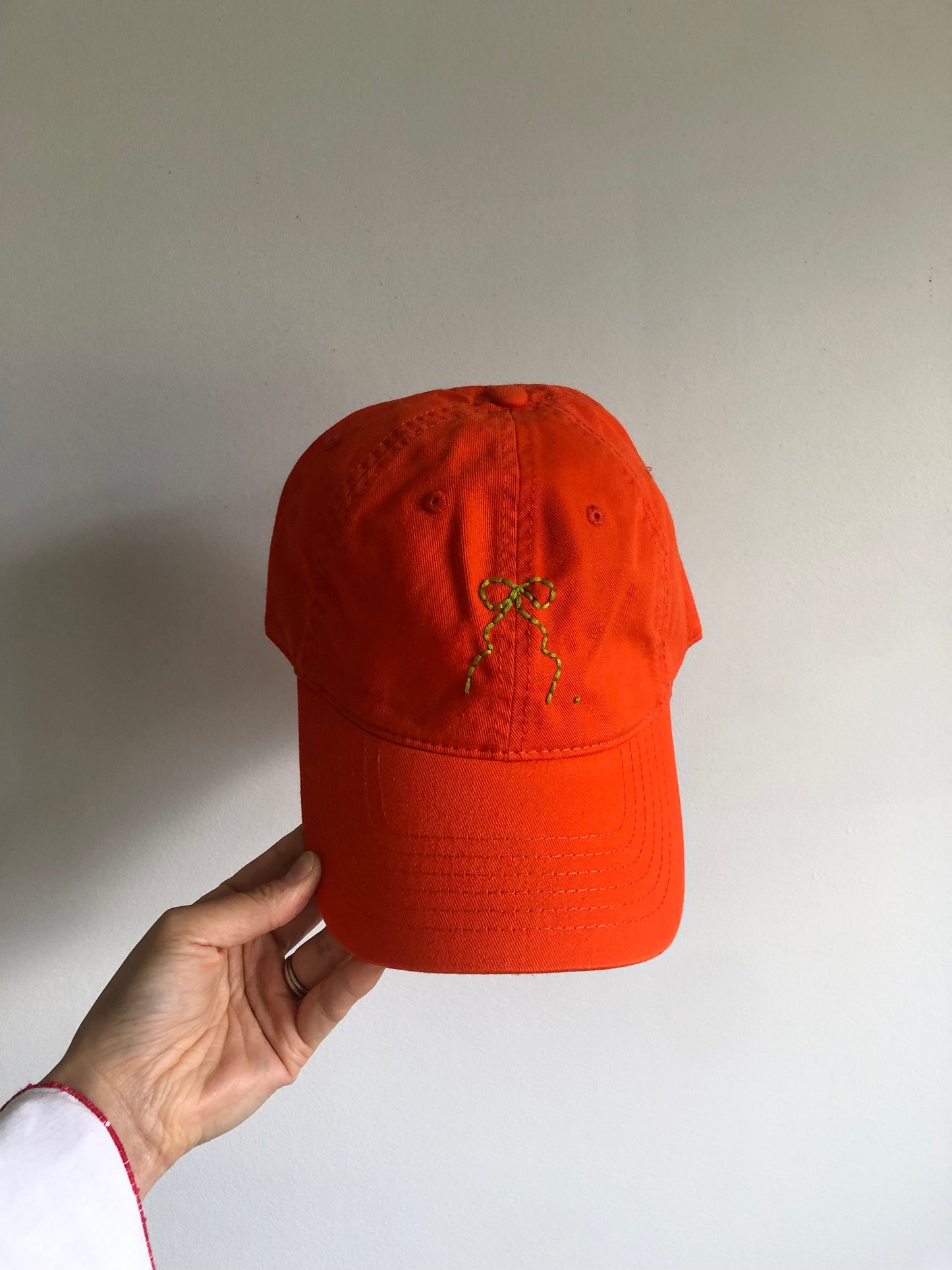 HAND EMBROIDERY BOW CAPS