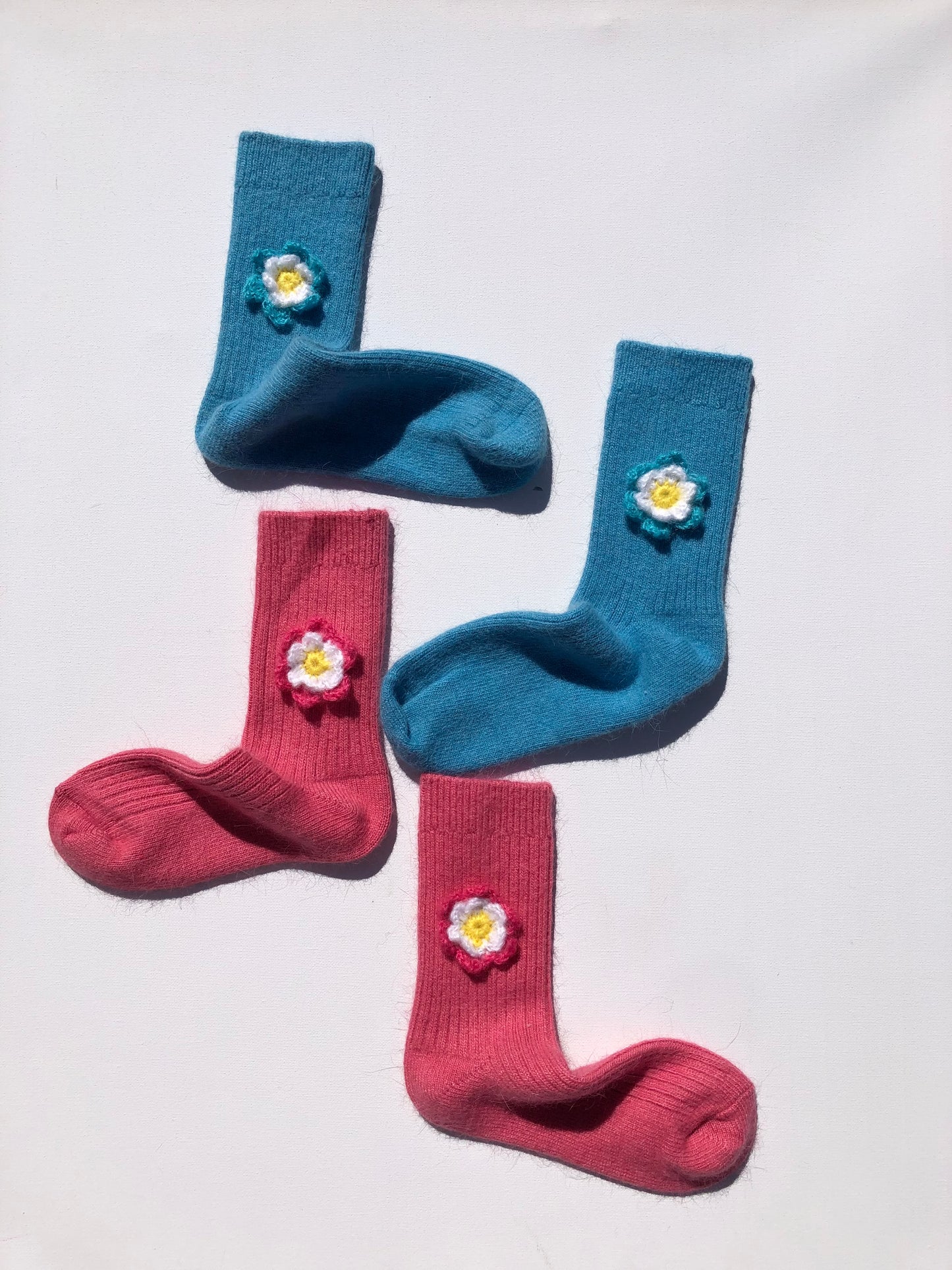 CROCHET DAFFODIL WOOL SOCKS