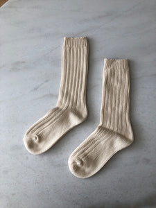 CHUNKY RIBBED HIGH SOCKS