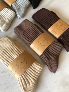 RIBBED COTTON HIGH SOCKS - neutral
