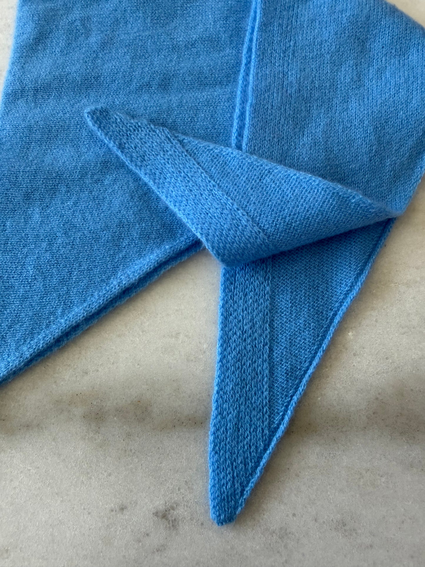 CASHMERE CRAVAT SCARF - mid of July 2026