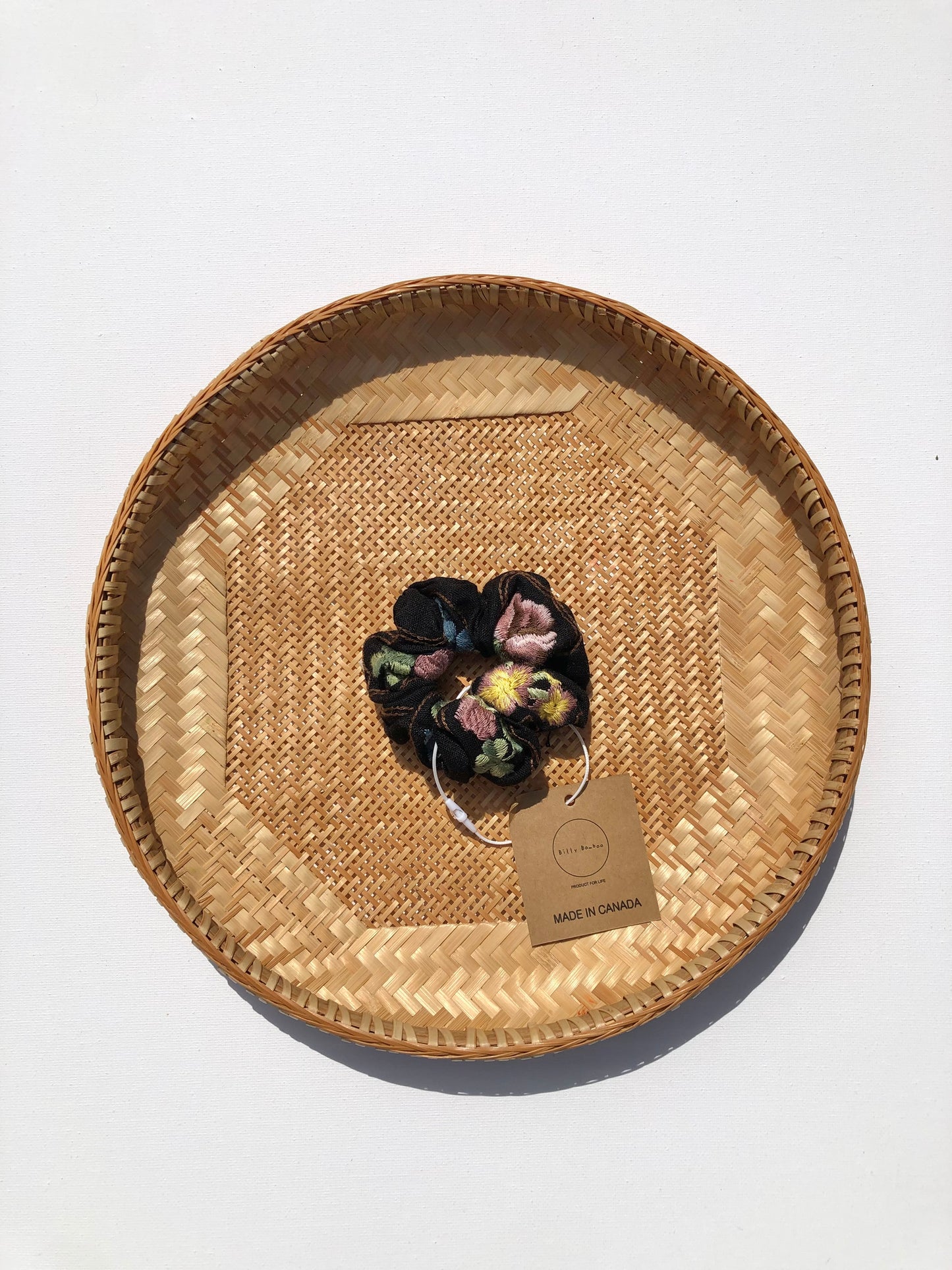 EMBROIDERED FLOWER GARDEN SCRUNCHIE