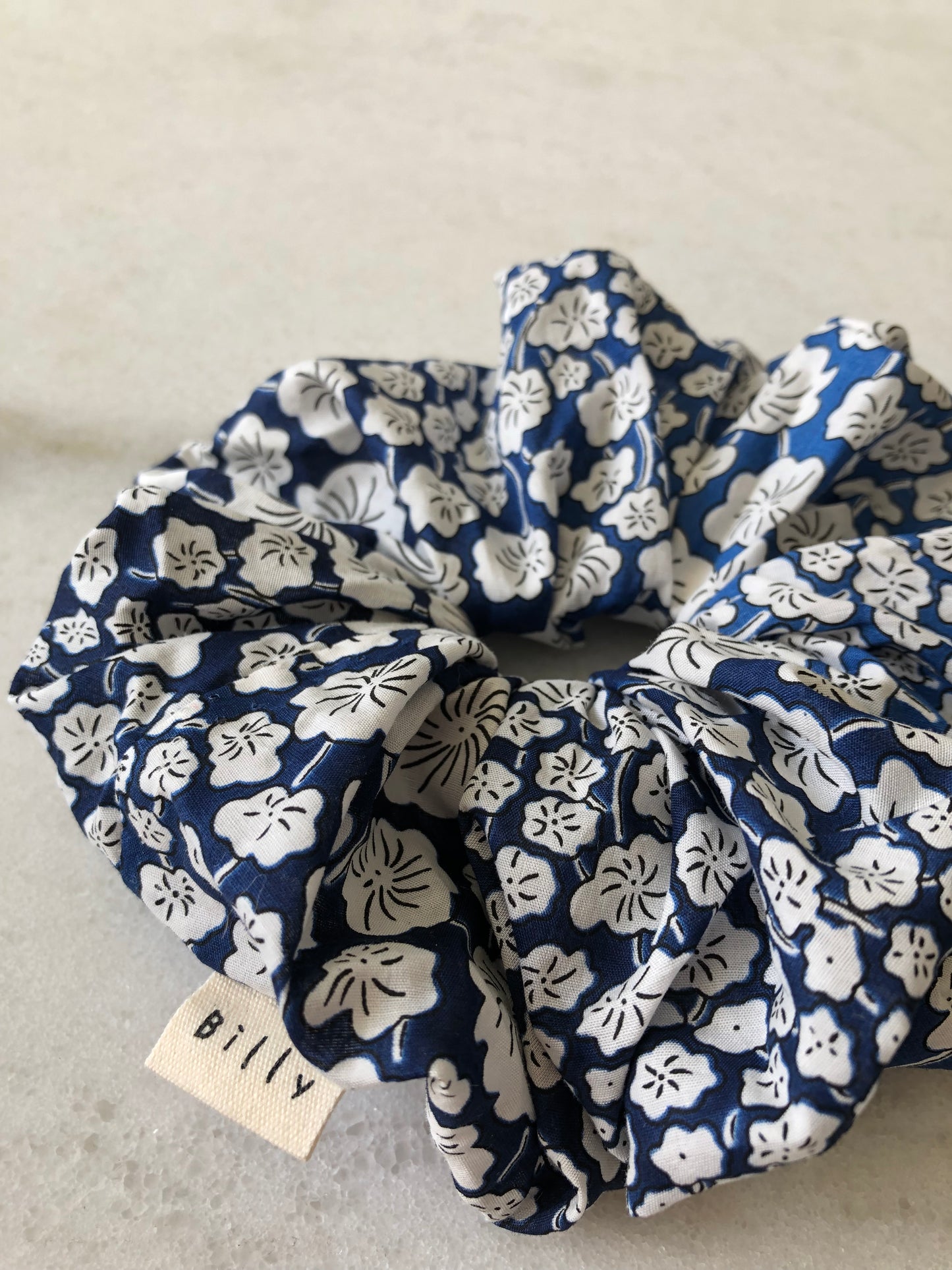 VALENCIA SCRUNCHIES