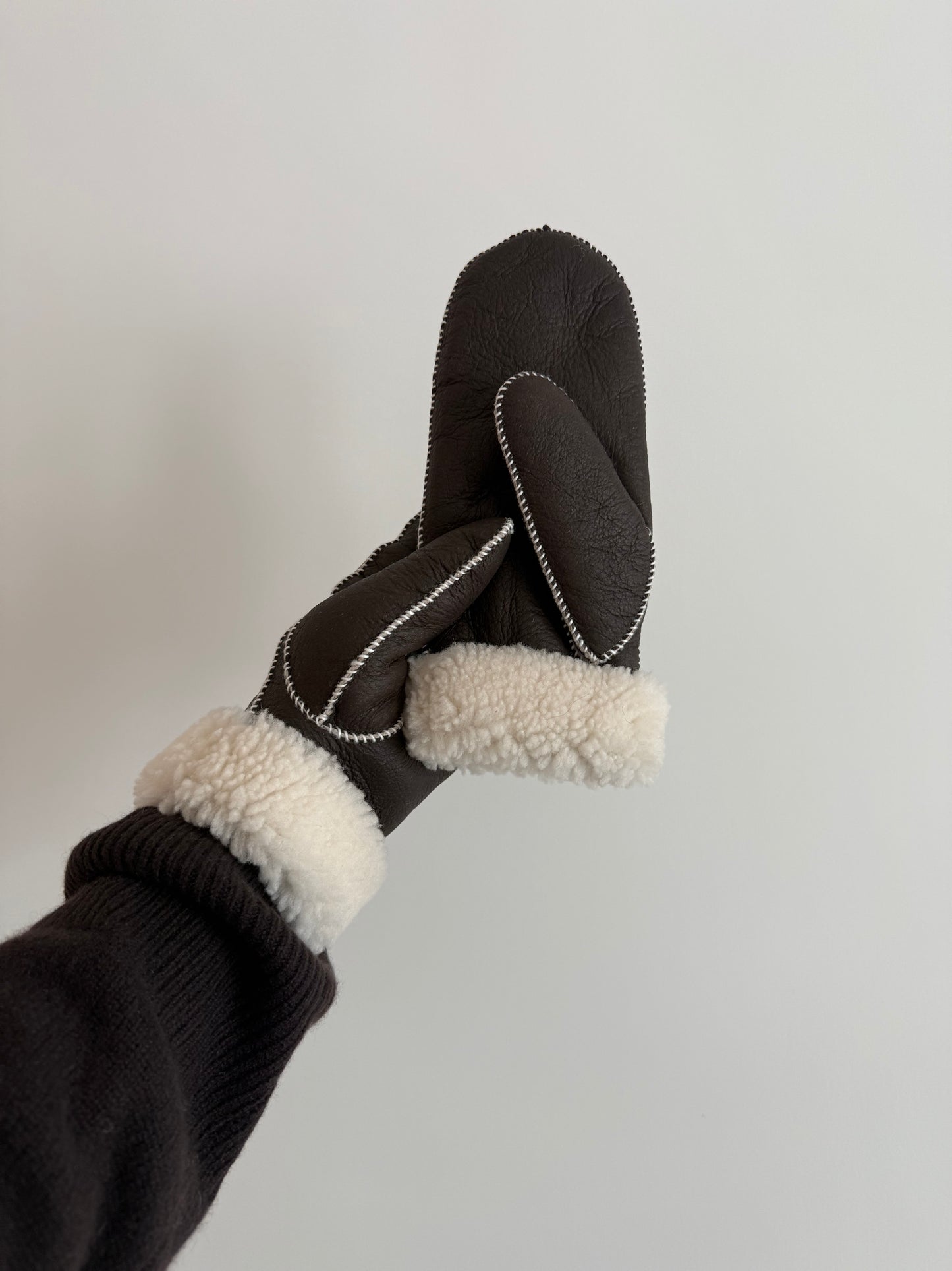 SHEARLING MITTENS