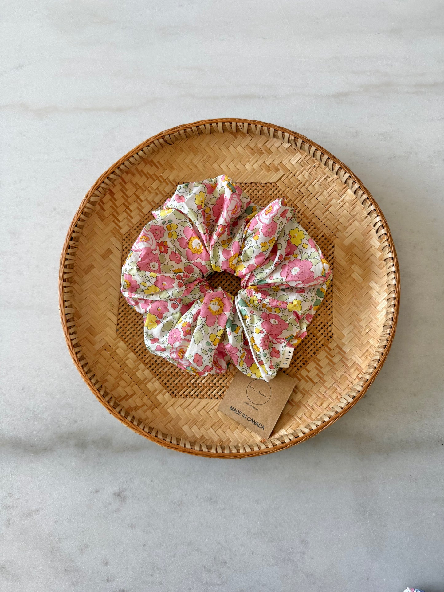 MEADOW BLOOM FLORAL SCRUNCHIE