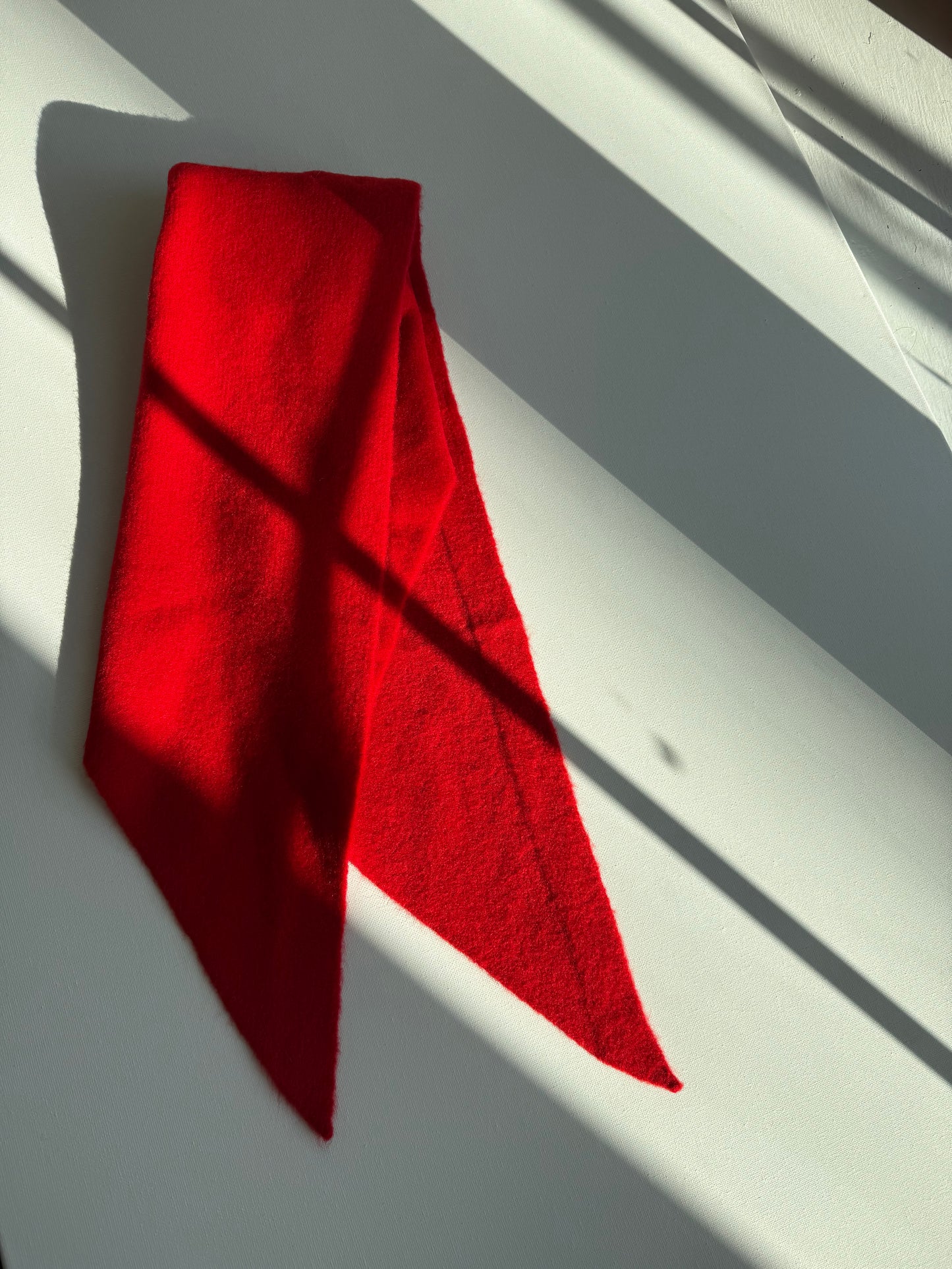 FUZZY WOOL CRAVAT SCARF - neutral