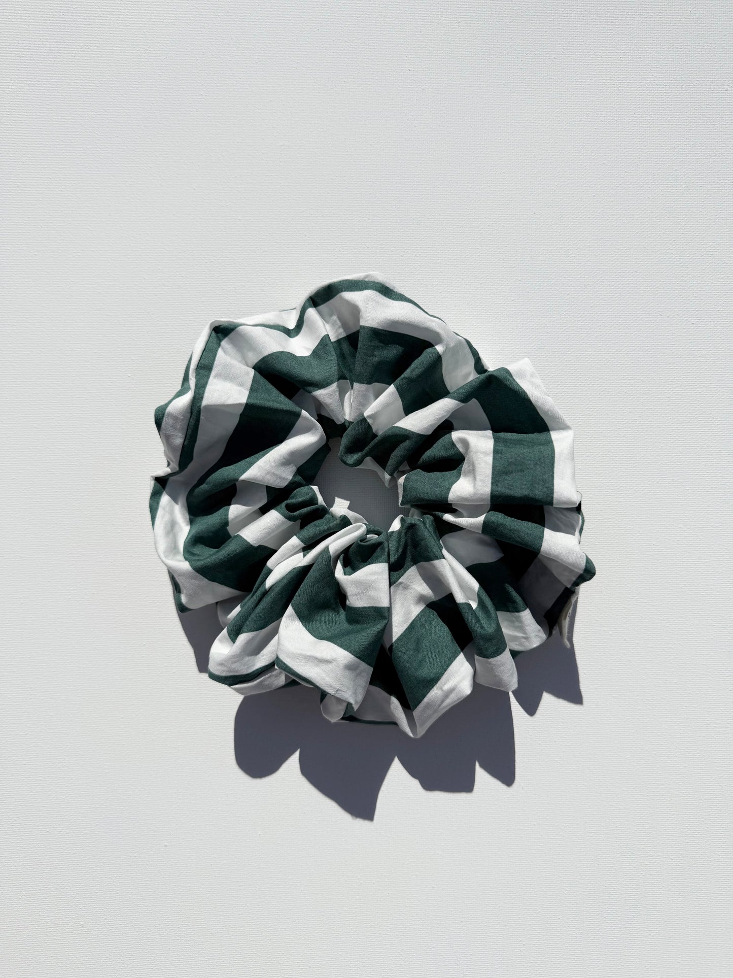 STRIPE OVERSIZED SCRUNCHIES