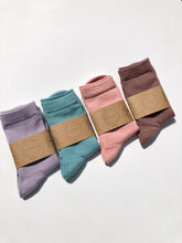 Load image into Gallery viewer, MERINO SMART SOCKS - pastel