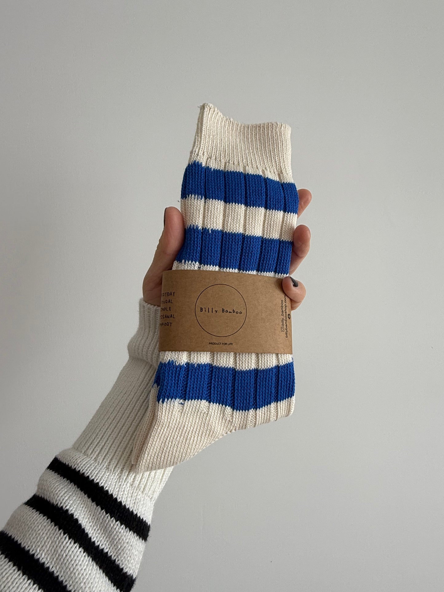 COLOR STRIPE HIGH SOCKS