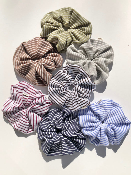 NOVA SCOTIA TOWELLING STRIPE SCRUNCHIES - neutral