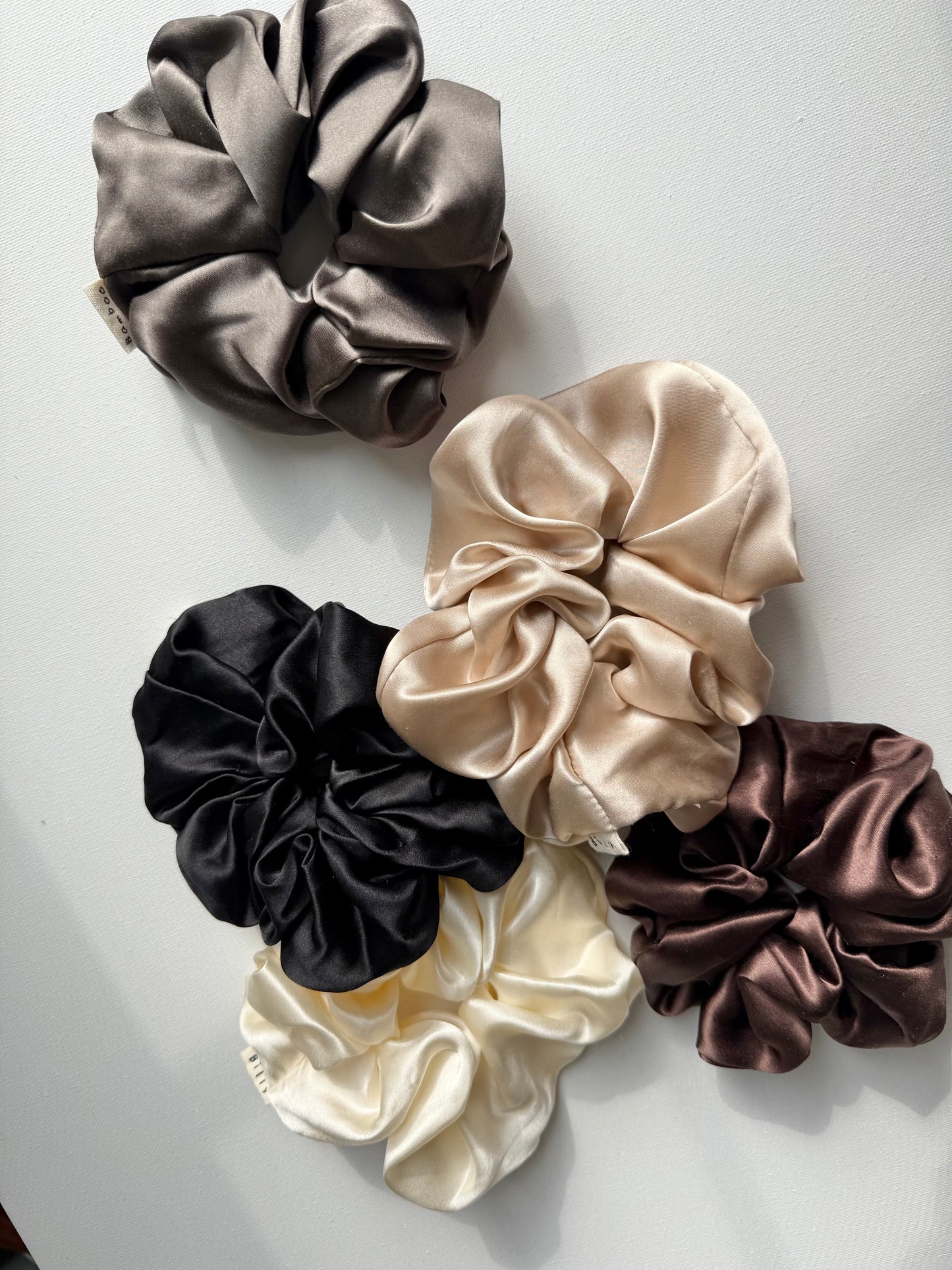 PURE SILK SCRUNCHIES
