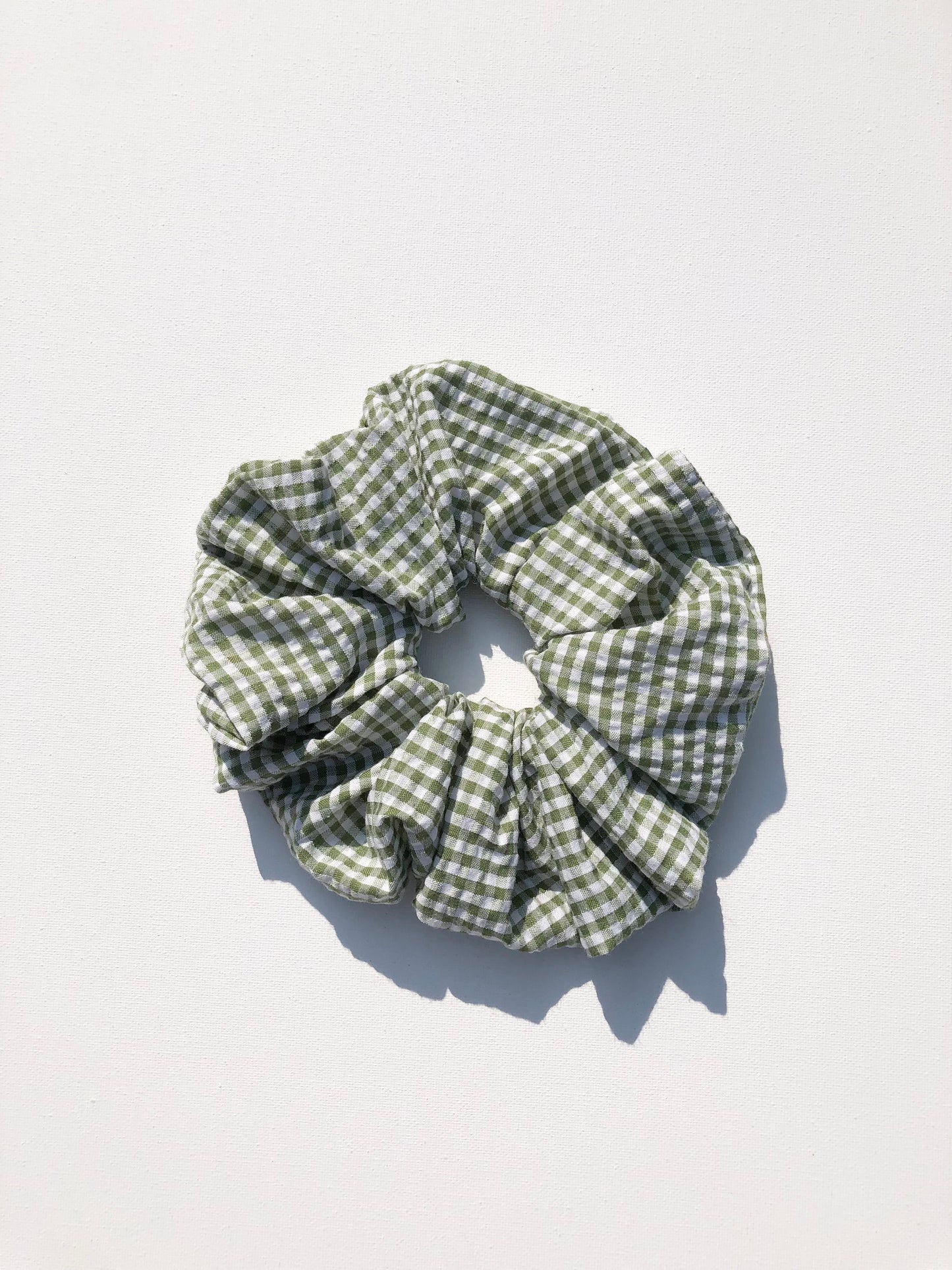 MINI GINGHAM SEERSUCKER SCRUNCHIES - neutral