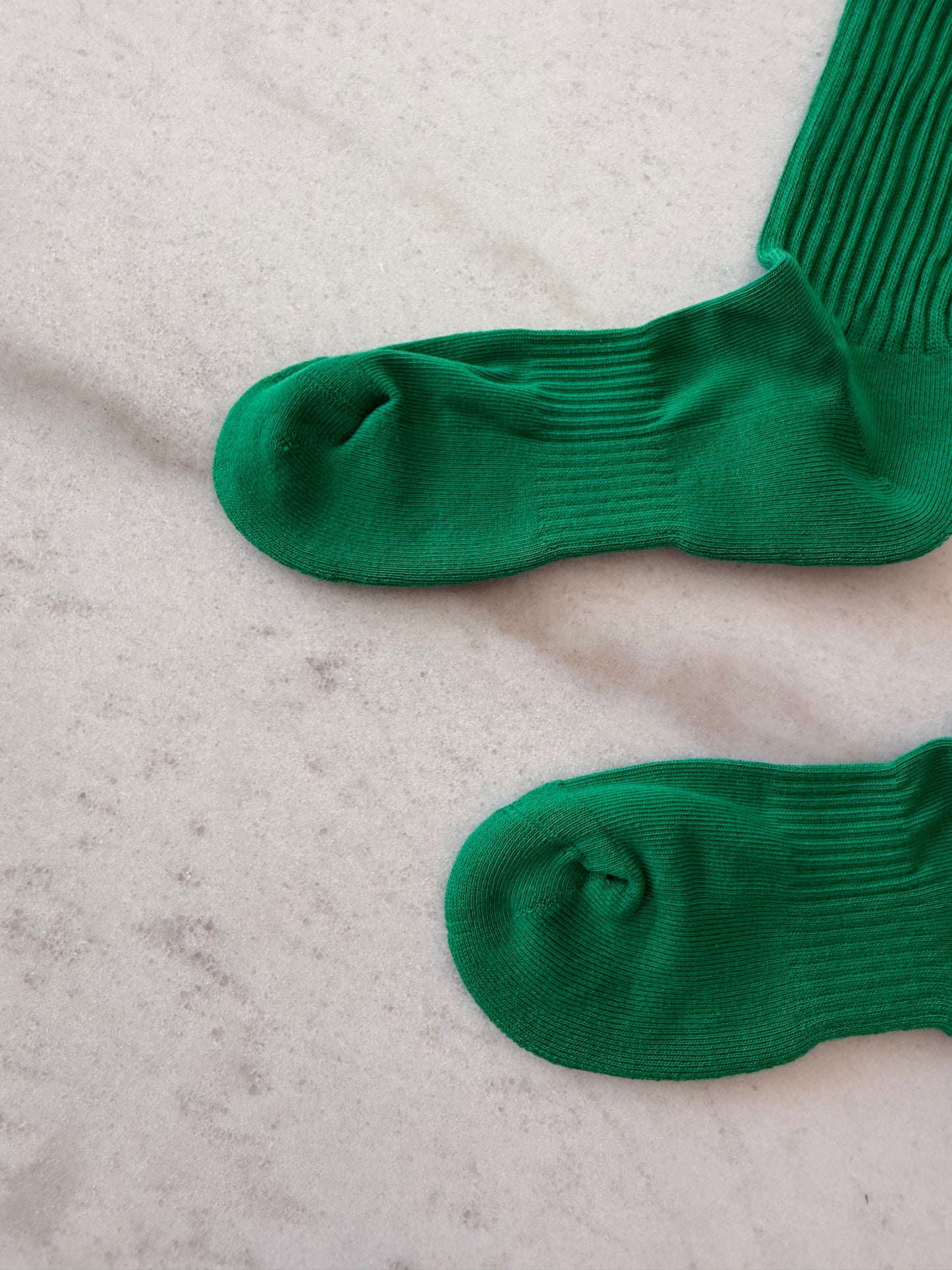 MEN’S ATHLETIC HIGH SOCKS