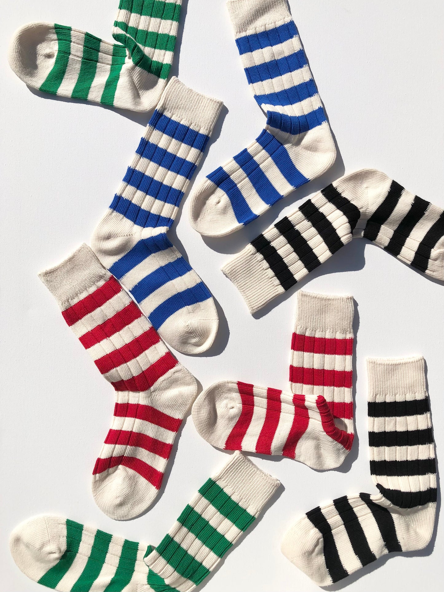 COLOR STRIPE HIGH SOCKS