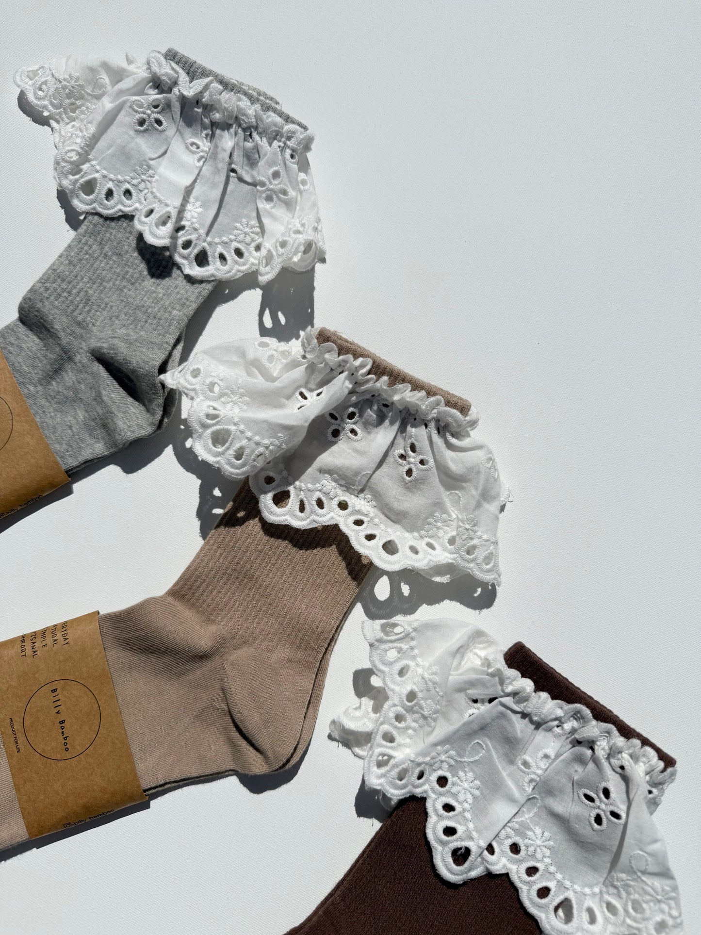 COTSWOLD MEADOW LACE SOCKS - neutral