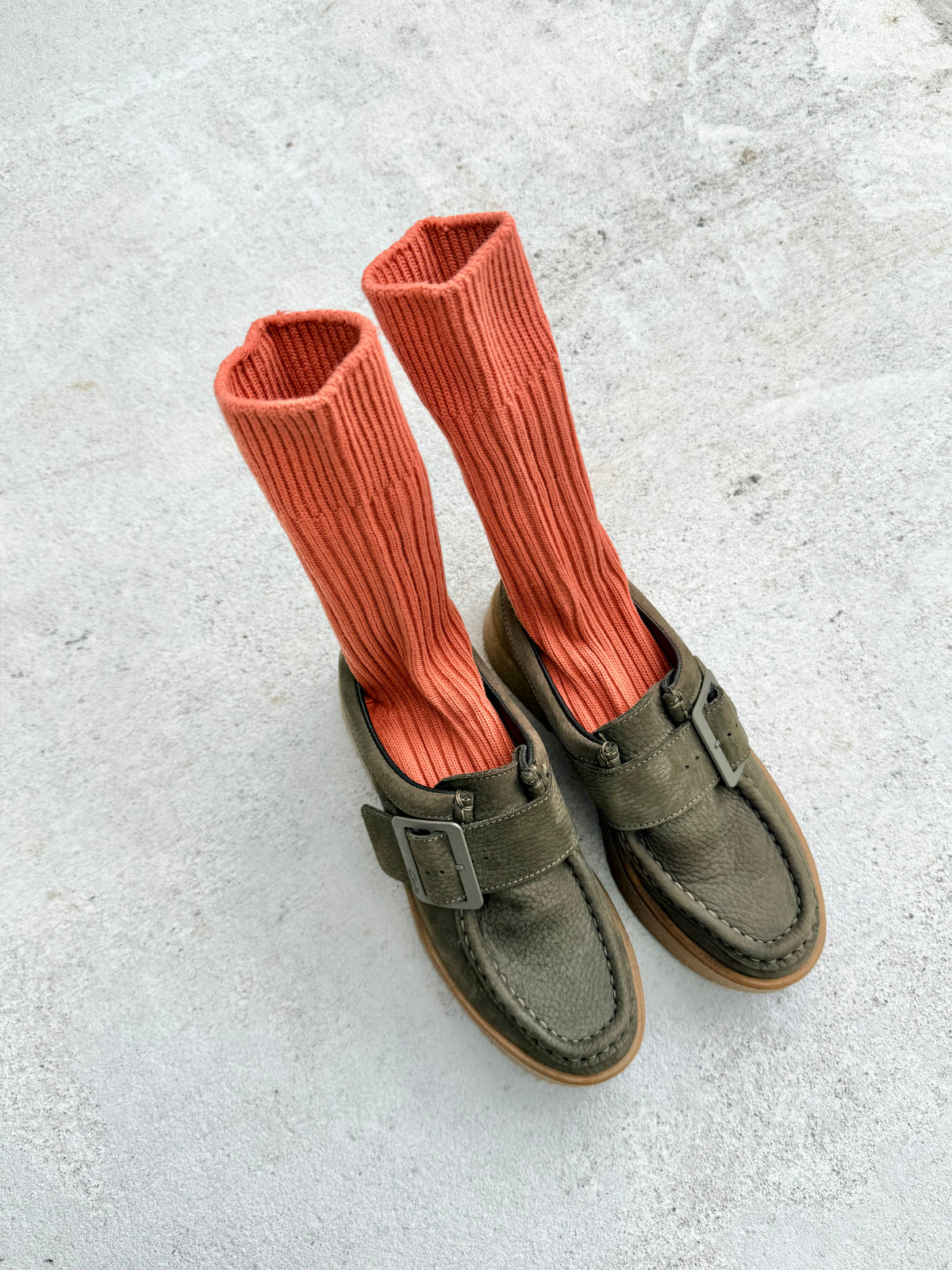 RIBBED COTTON HIGH SOCKS