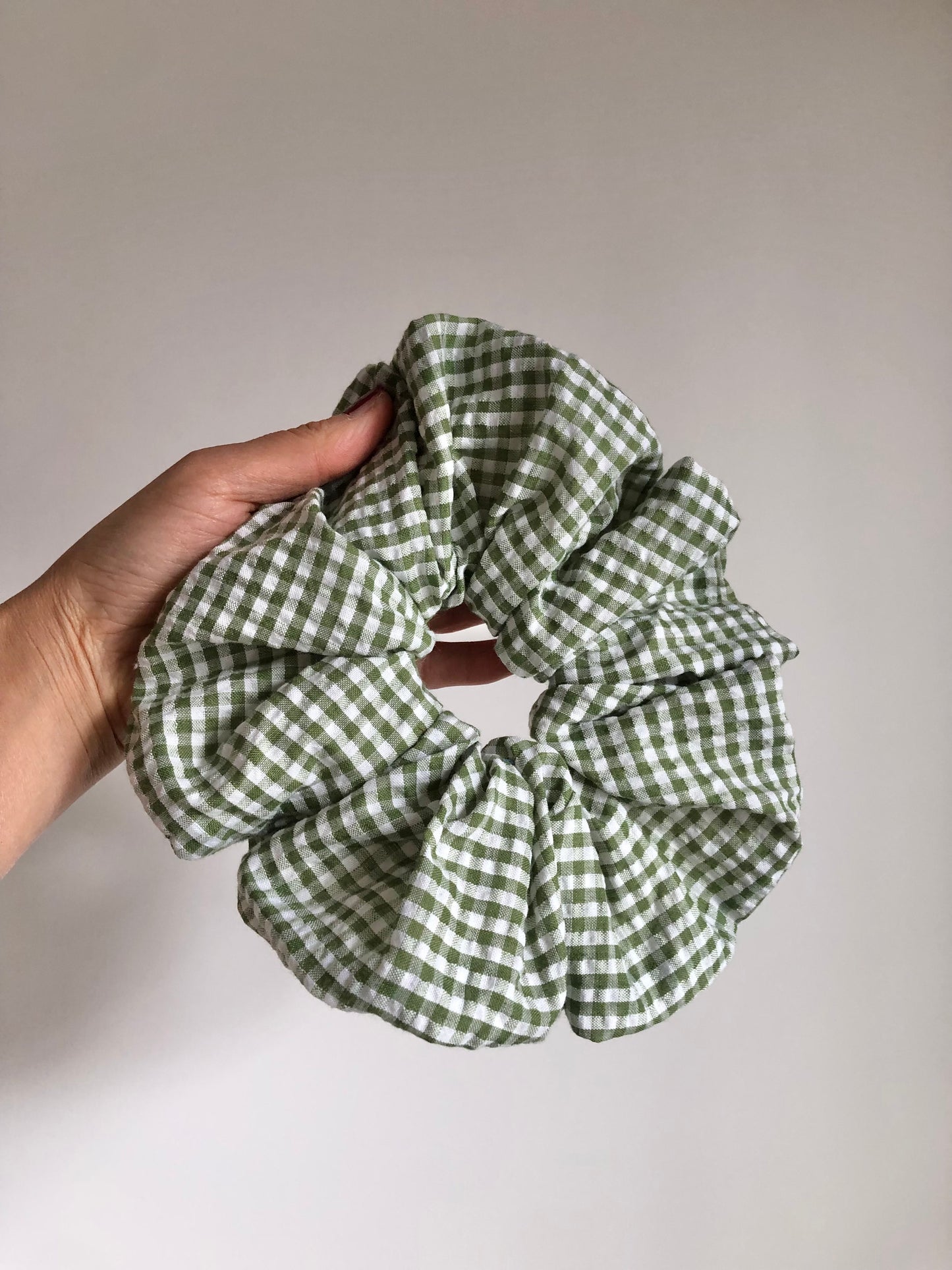 MINI GINGHAM SEERSUCKER SCRUNCHIES - neutral