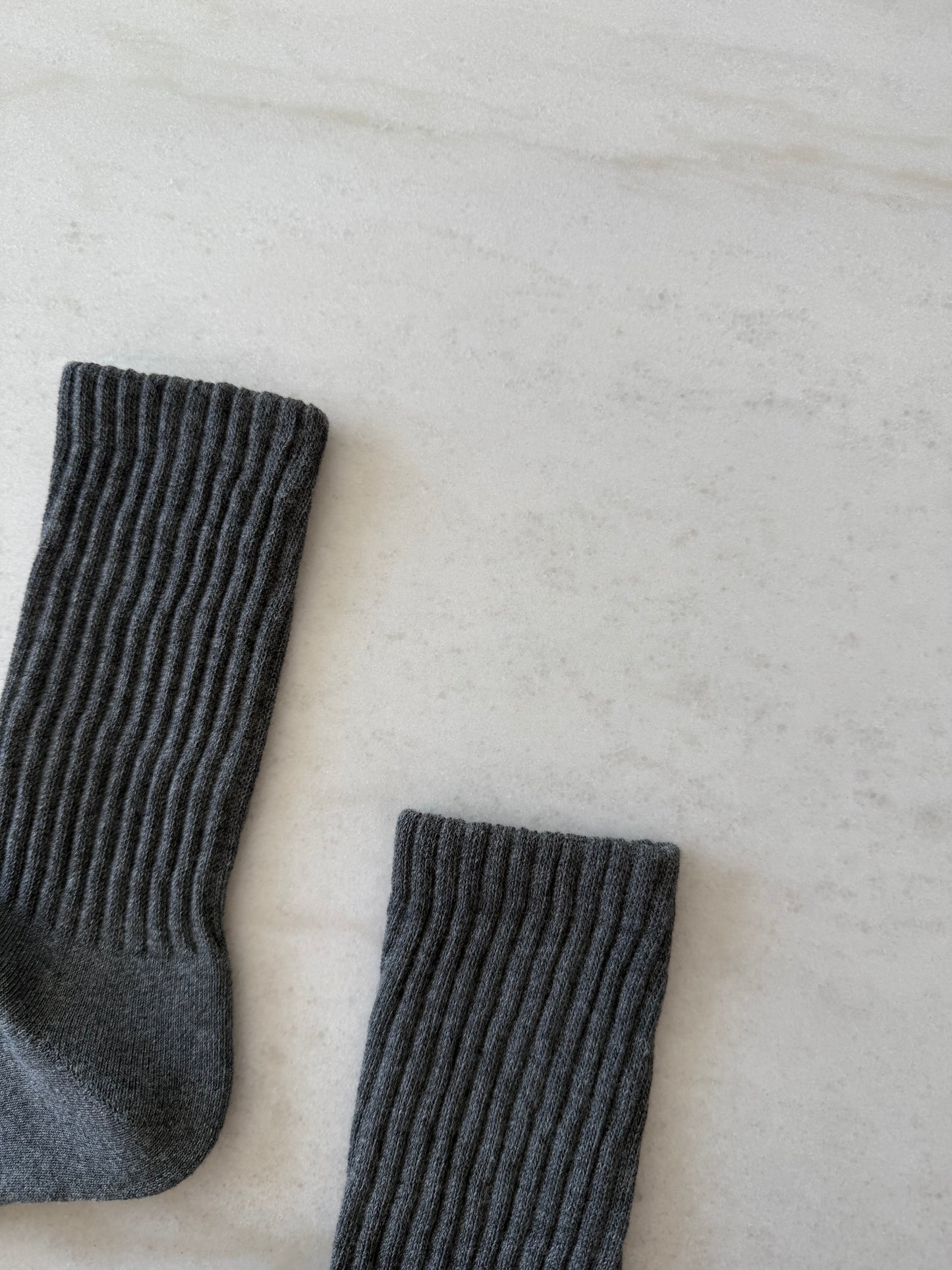 MEN’S ATHLETIC HIGH SOCKS