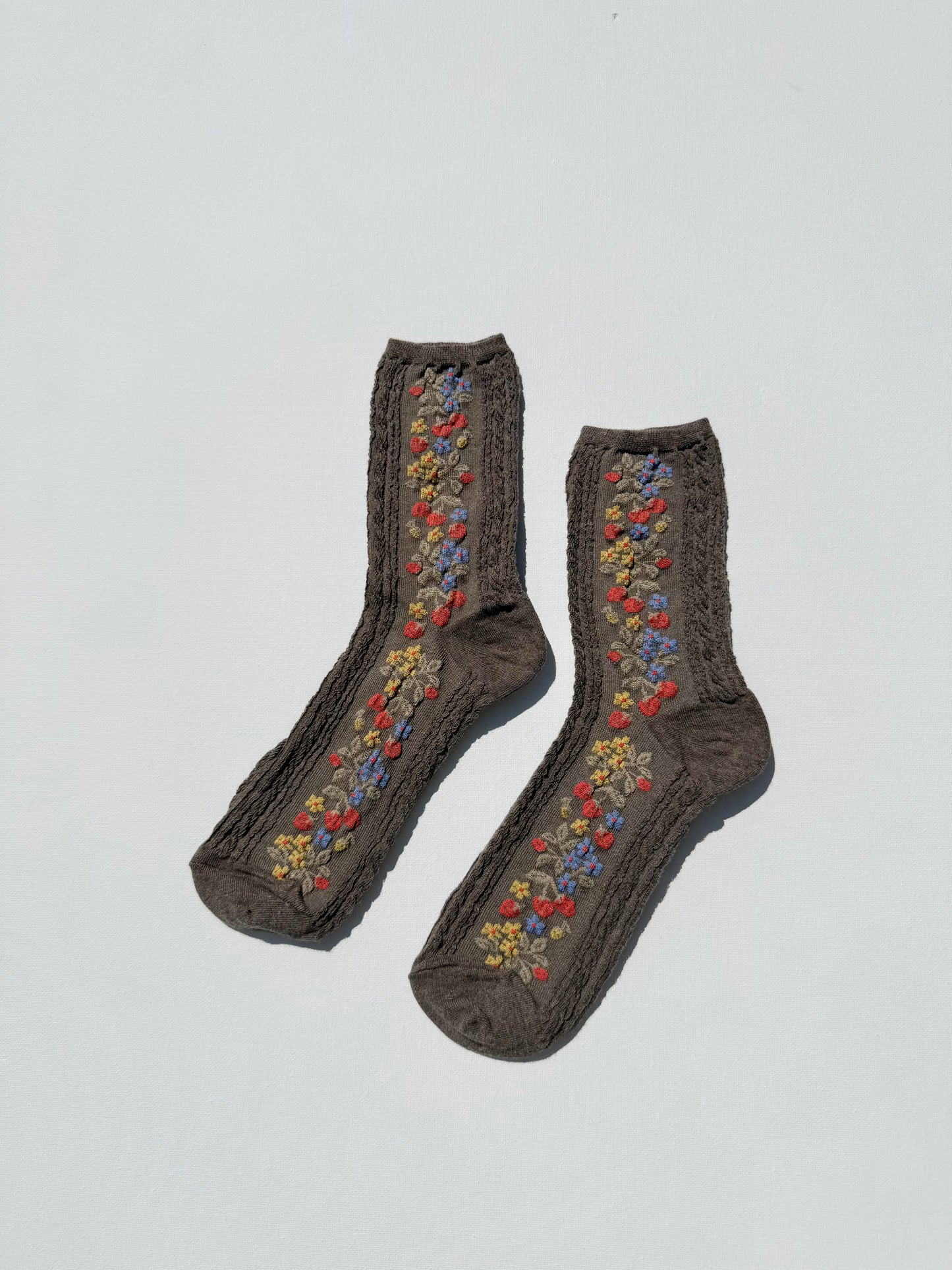 WILD STRAWBERRY SOCKS