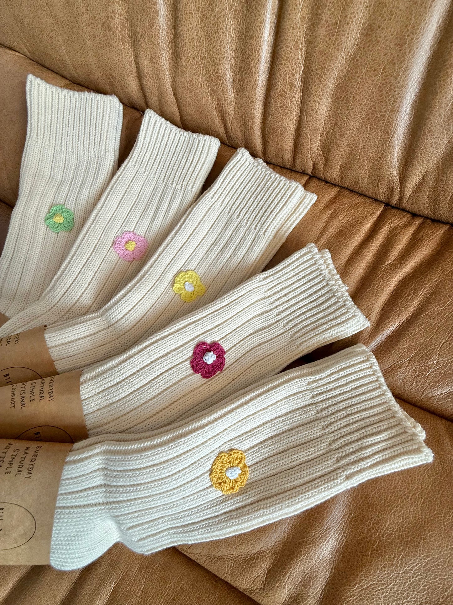 CROCHET HAPPY FLOWER SOCKS