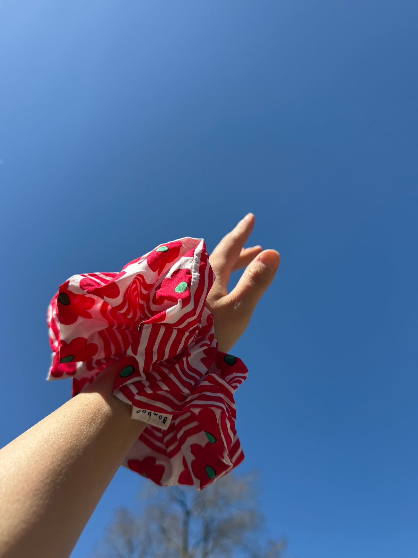 PARISIENNE SCRUNCHIES