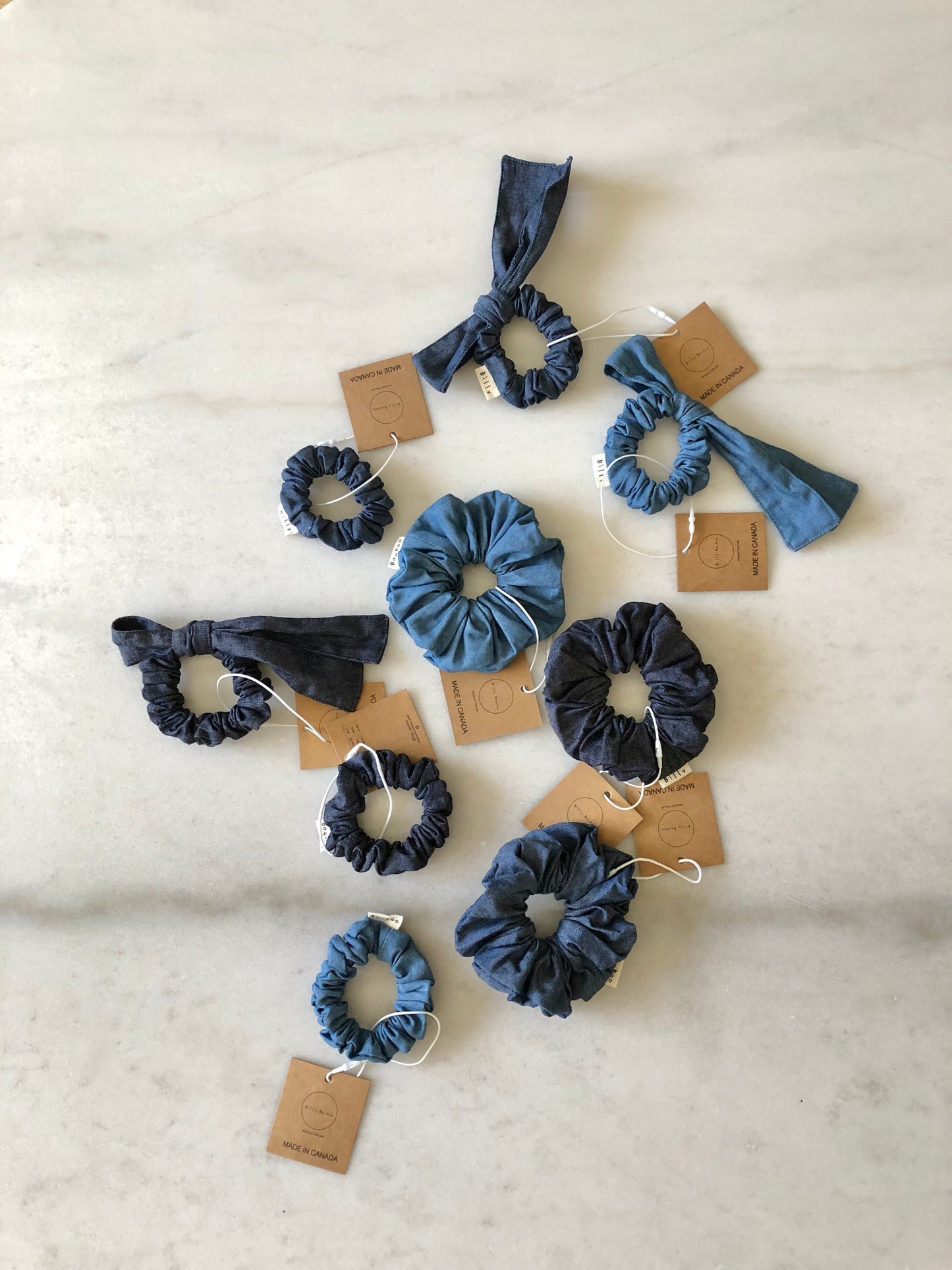 DENIM SCRUNCHIE