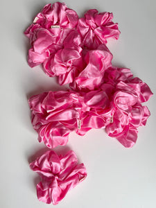 PURE SILK SCRUNCHIES