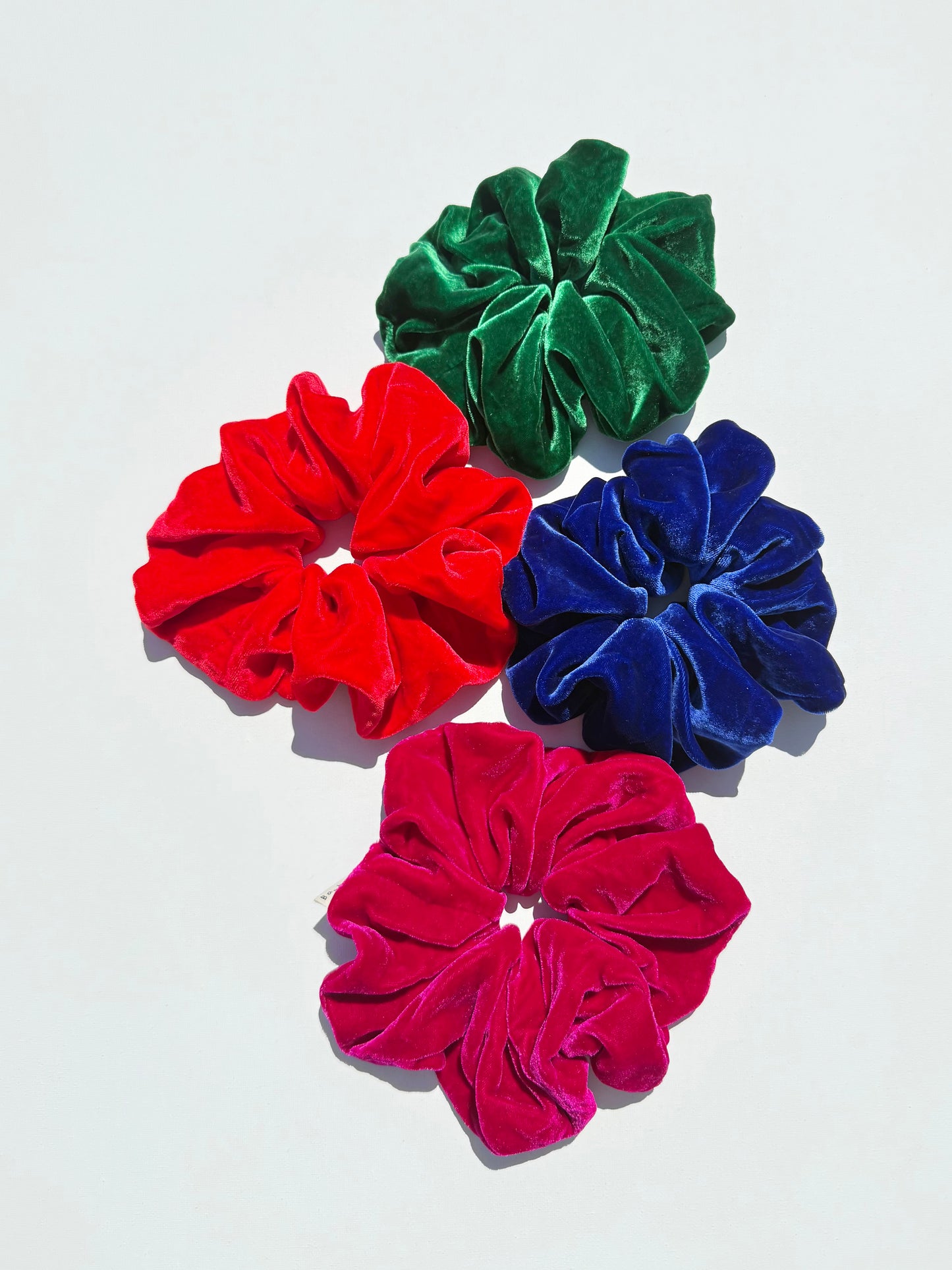 SILK VELVET SCRUNCHIES - crystal bright