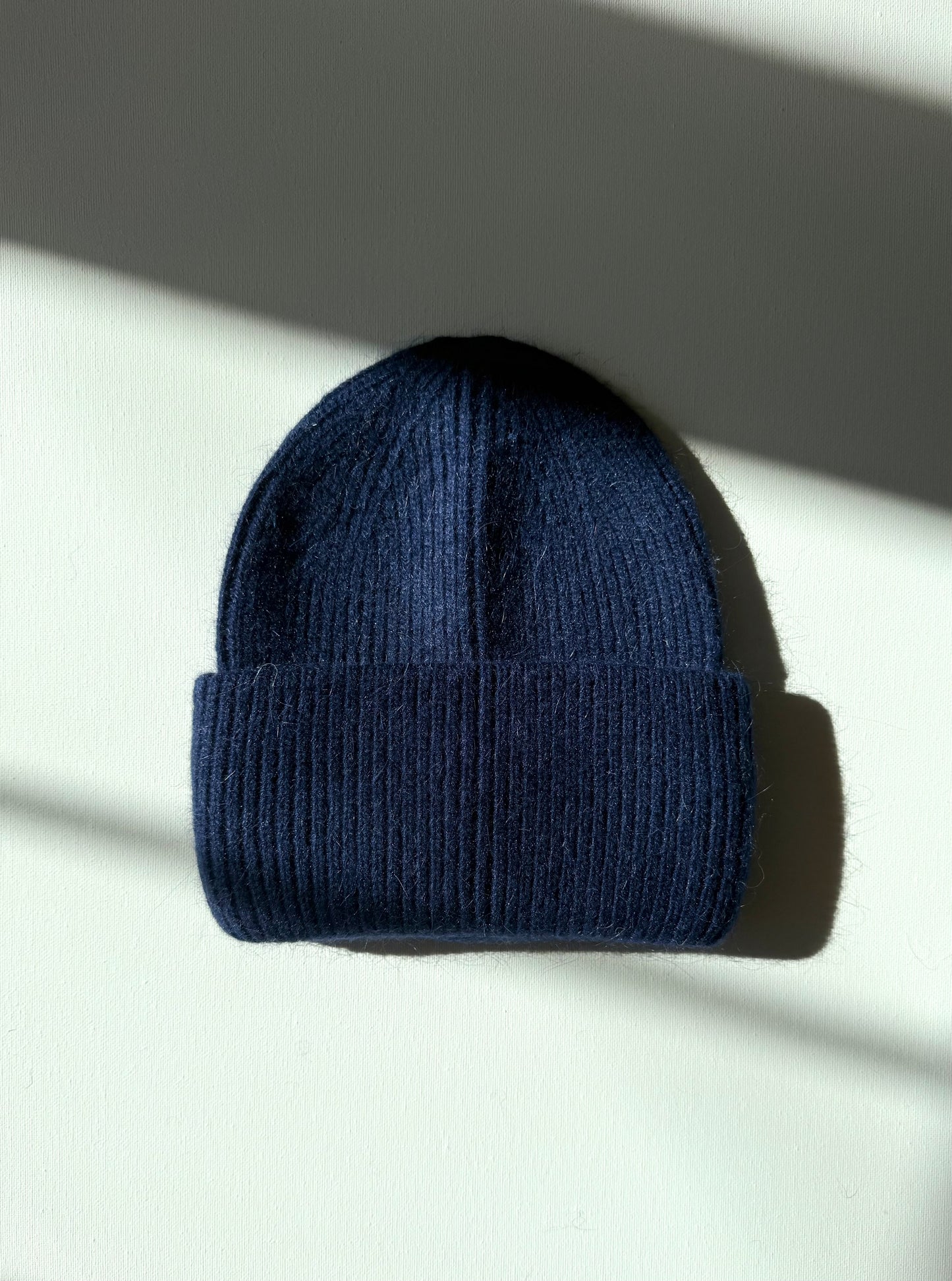 ROYAL ANGORA BEANIE - neutral
