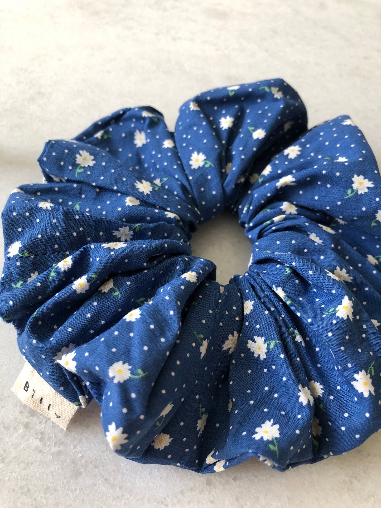 VALENCIA SCRUNCHIES