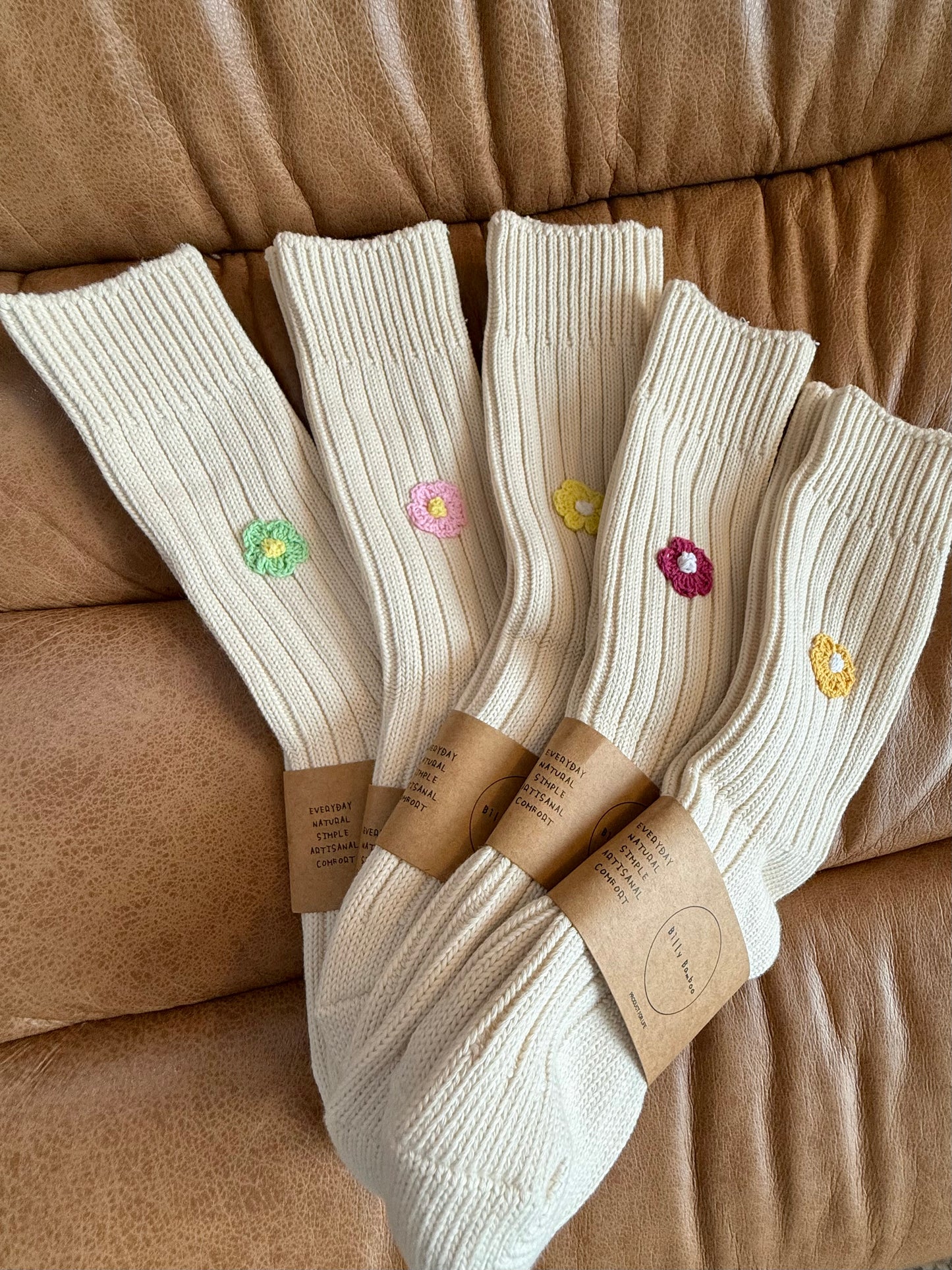 CROCHET HAPPY FLOWER SOCKS