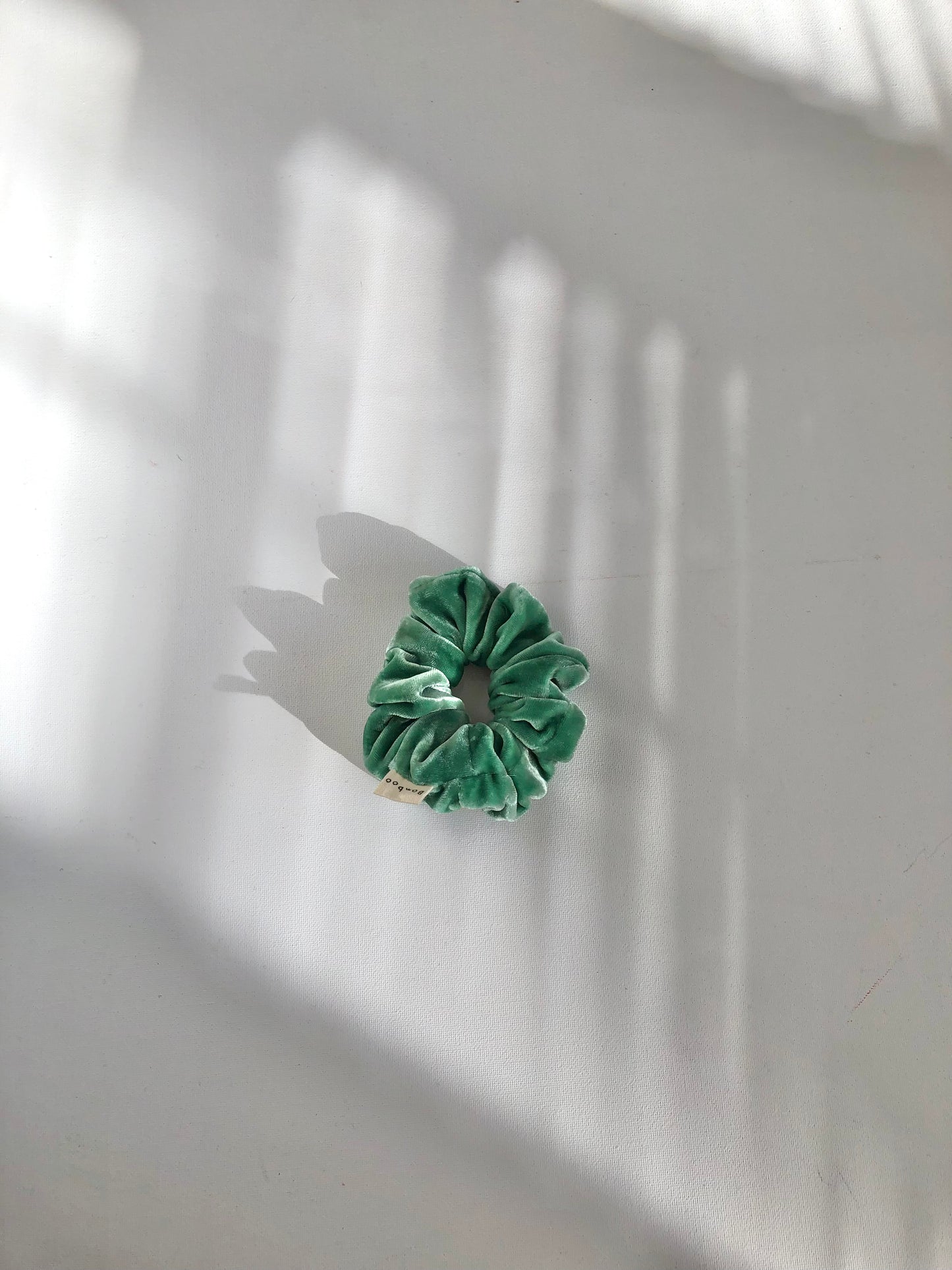 VELVET SCRUNCHIES - garden mixed