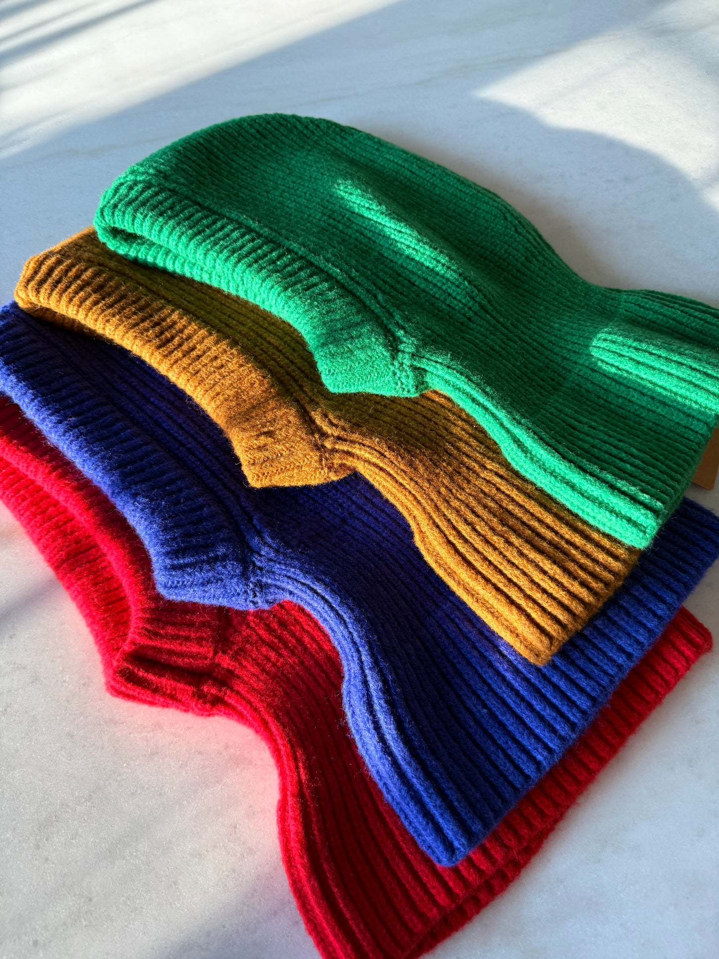 FUZZY ALPACA BALACLAVA - bright