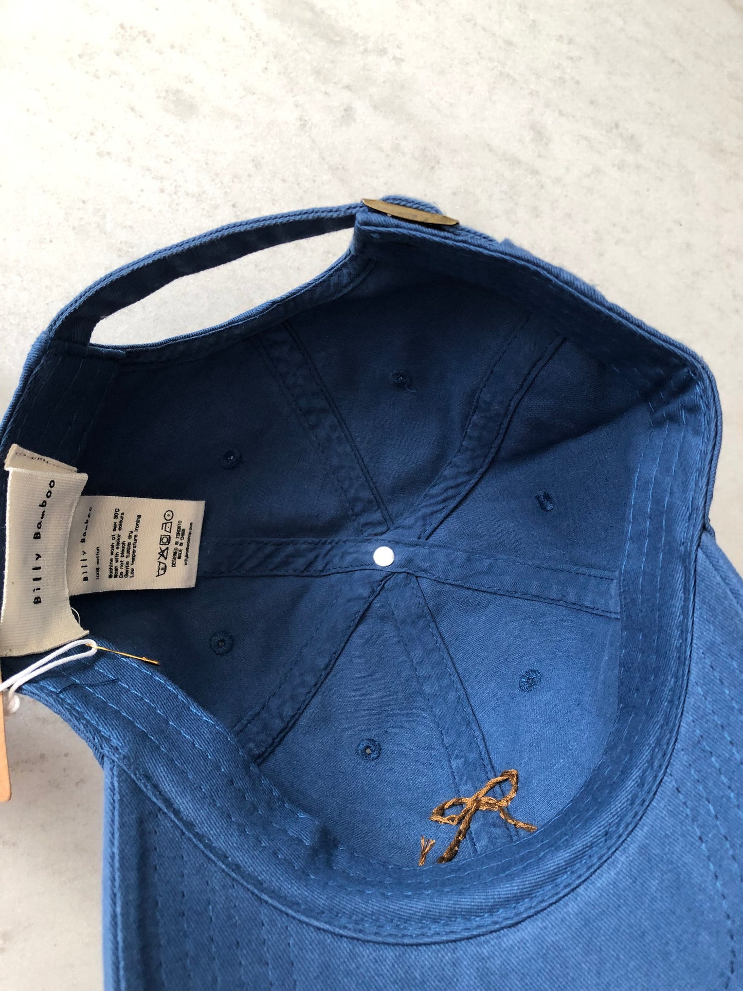 HAND EMBROIDERED BOW CAPS - neutral