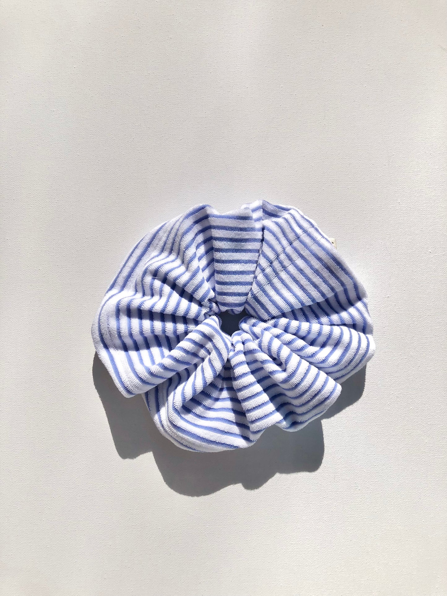 NOVA SCOTIA TOWELLING STRIPE SCRUNCHIES - neutral