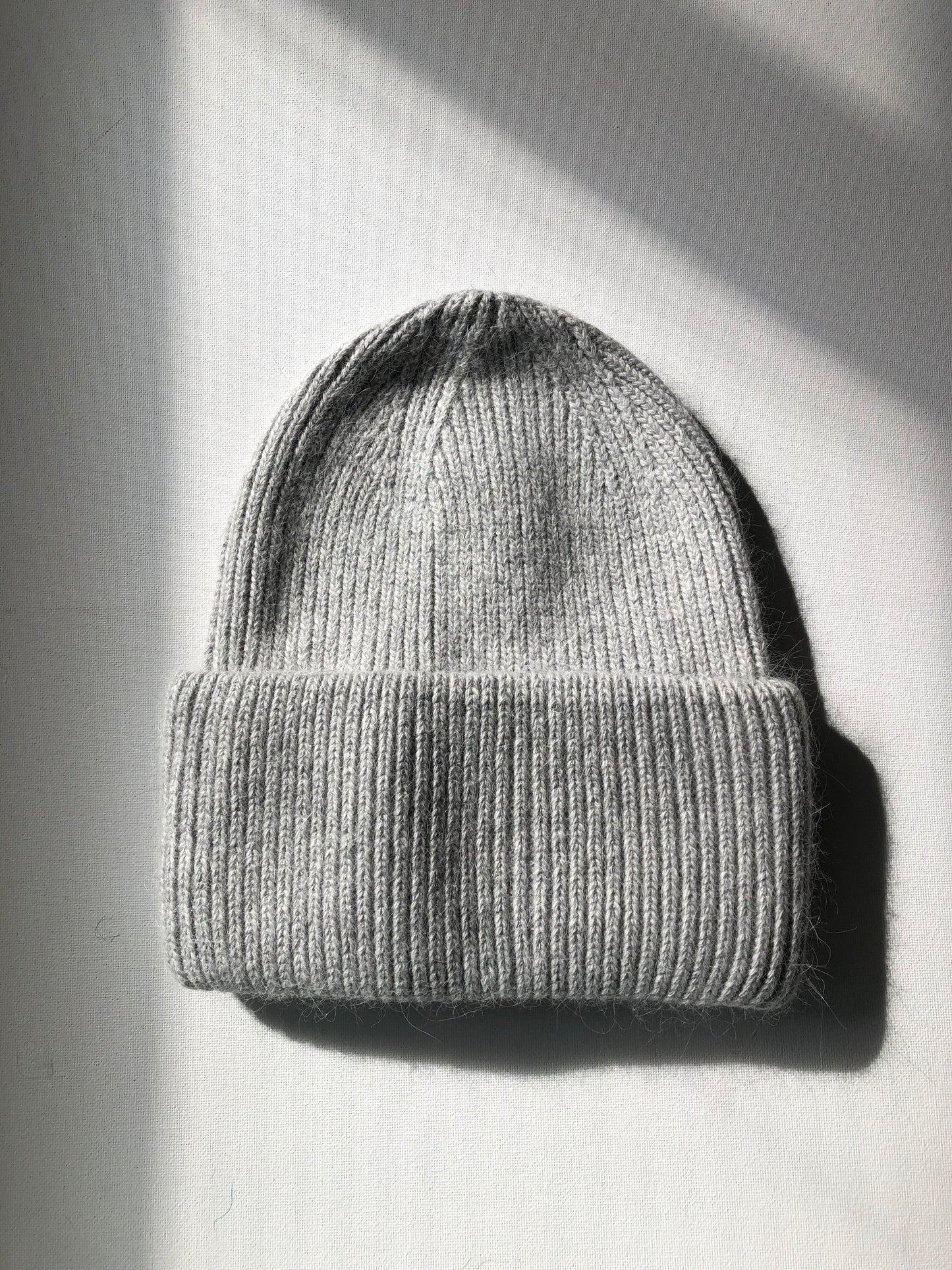 ROYAL ANGORA BEANIE - neutral