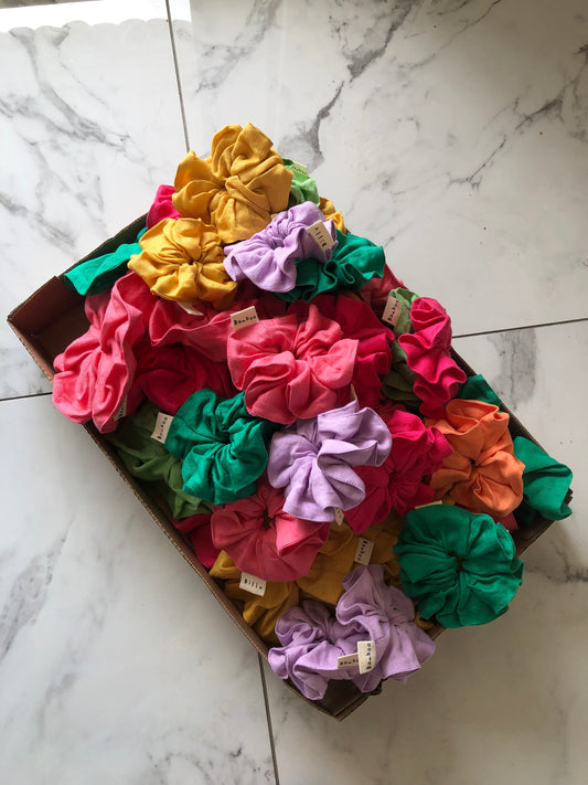 PURE LINEN SCRUNCHIES - bright