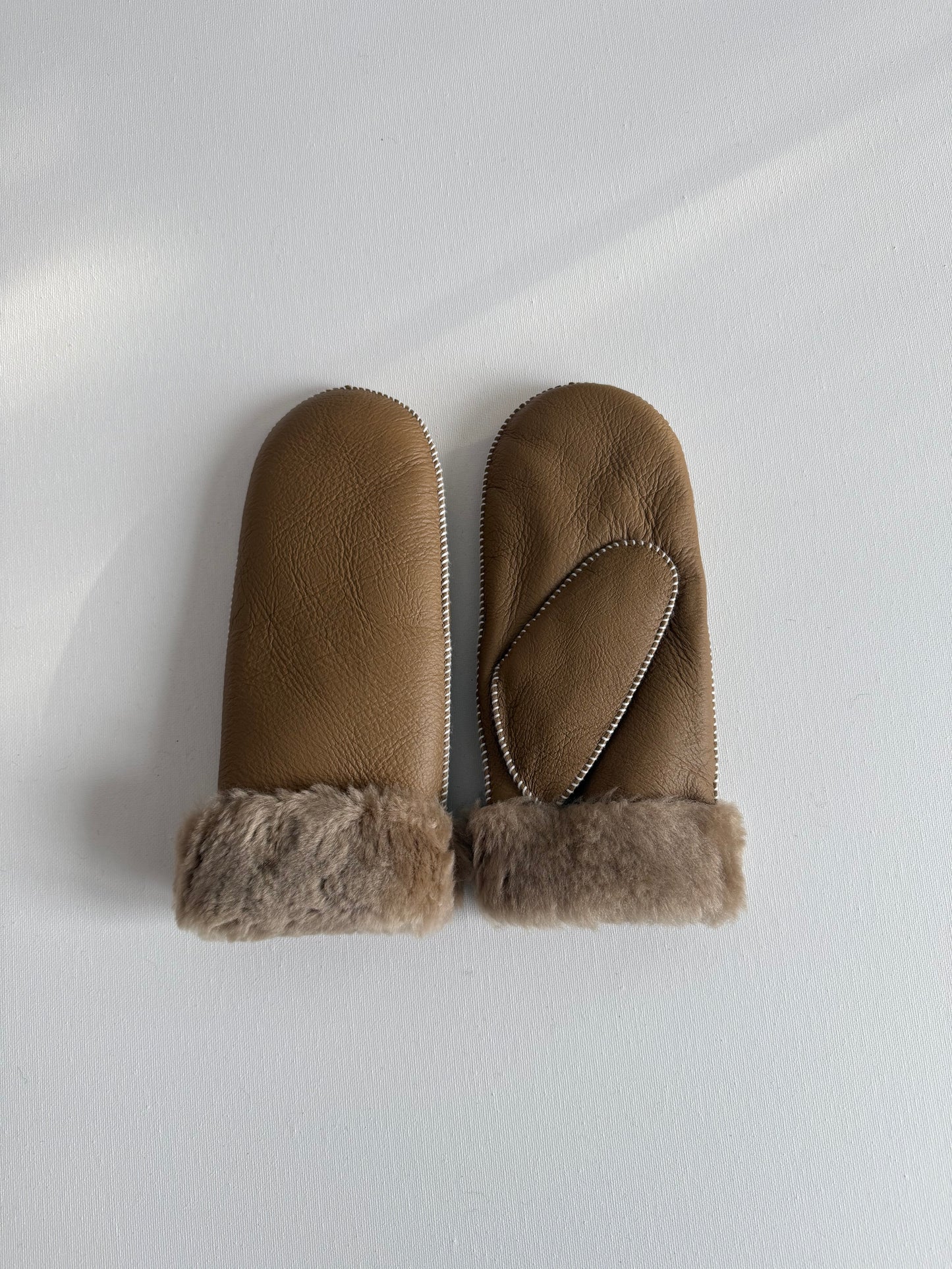 SHEARLING MITTENS
