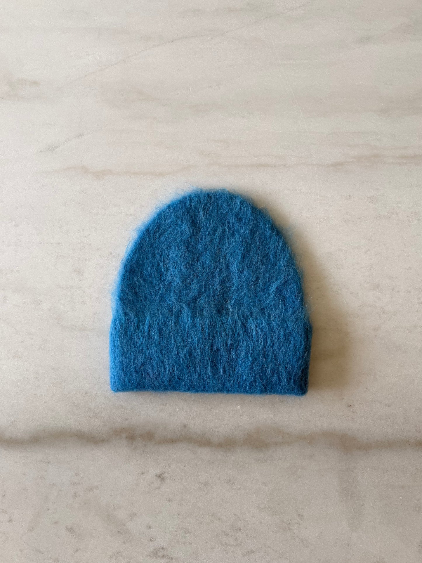 ALPACA FLUFFY BEANIE