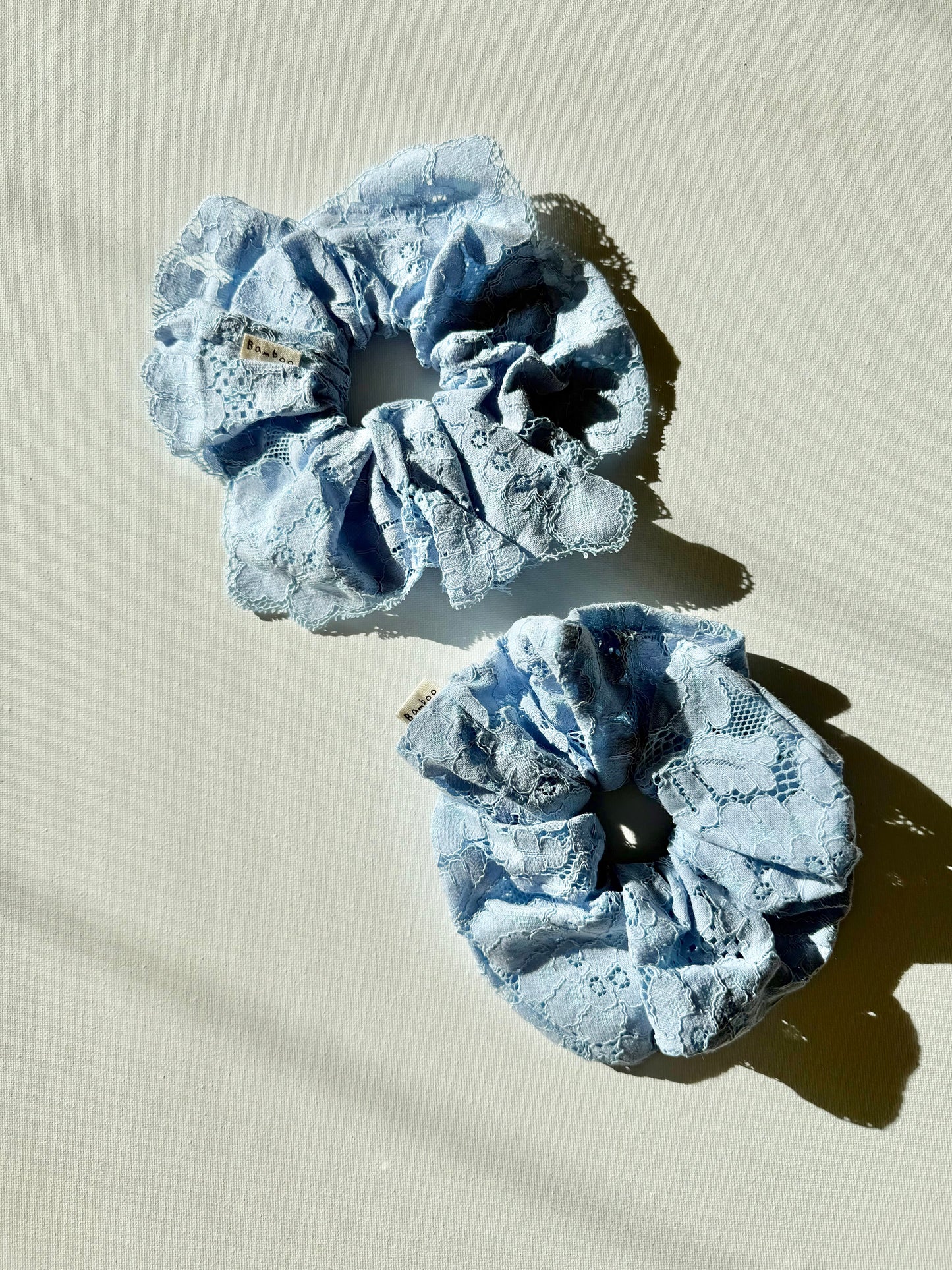 LACE SCRUNCHIES - neutral