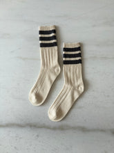 Load image into Gallery viewer, MEN’S COLLEGE STRIPE SOCKS