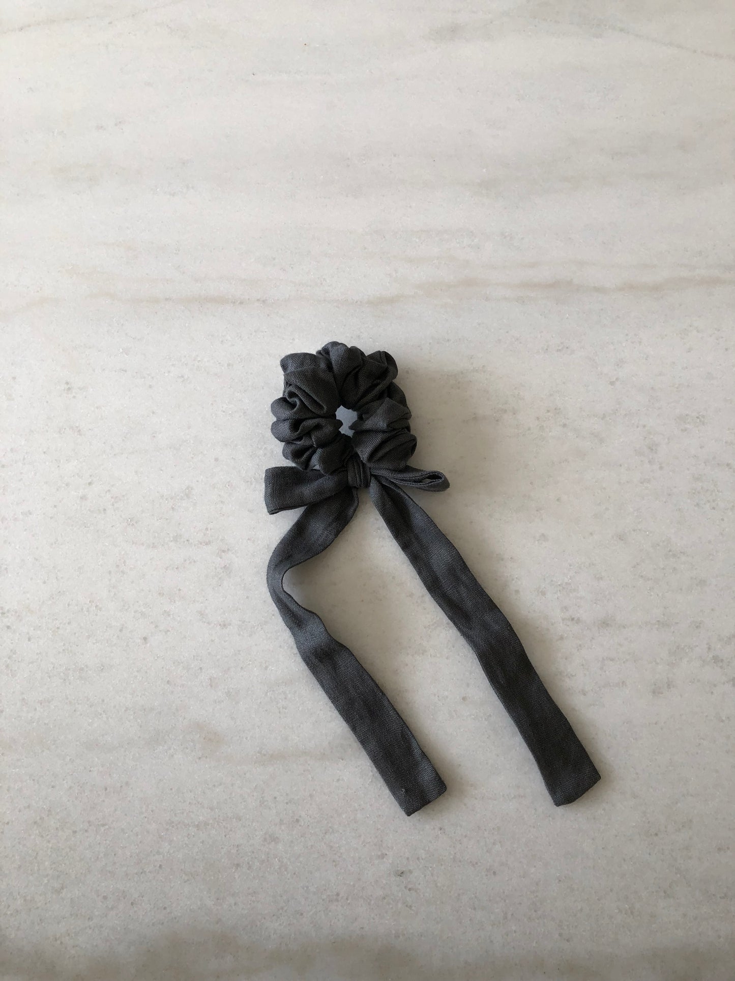 PURE LINEN SCRUNCHIES - neutral