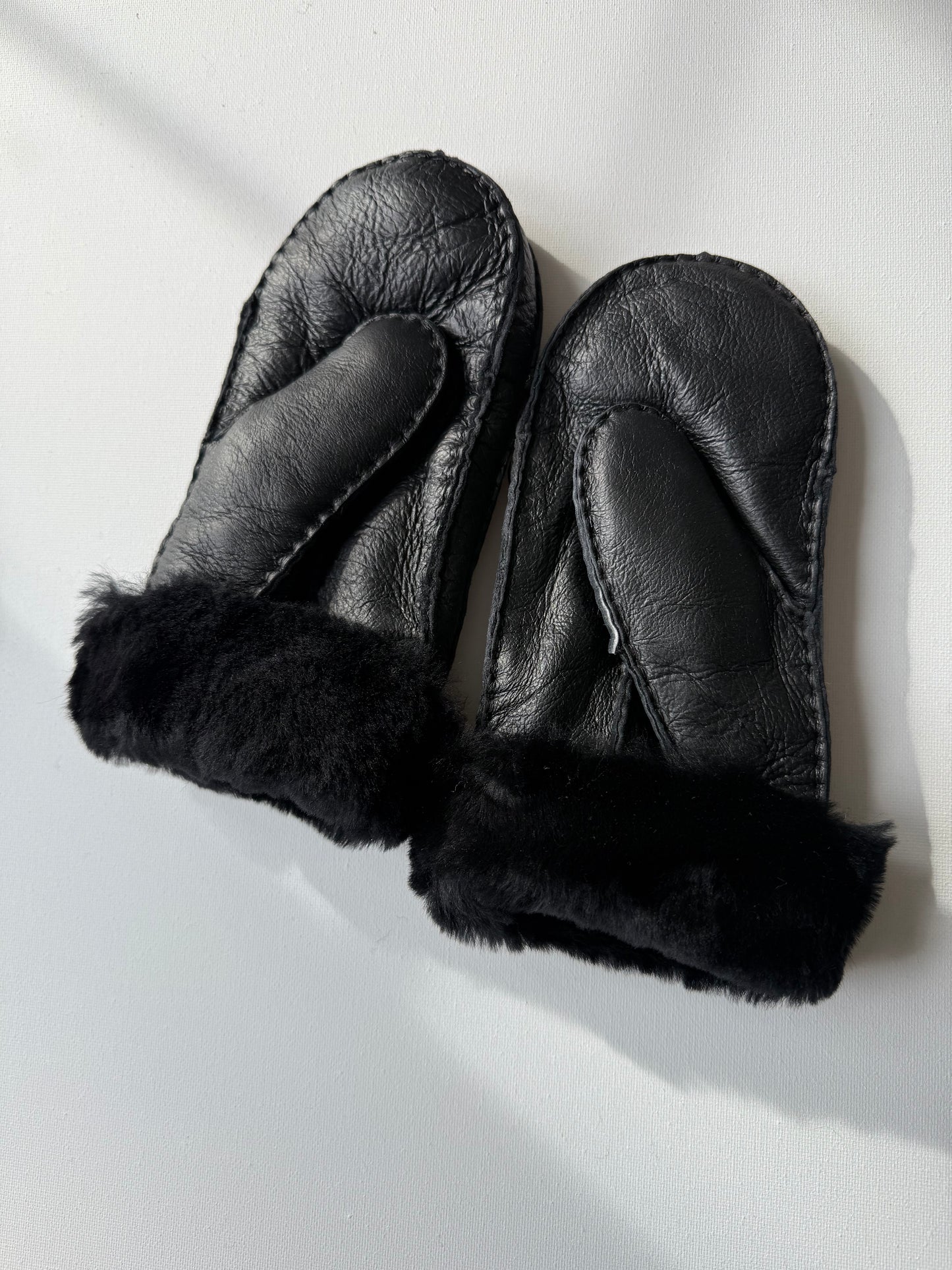 SHEARLING MITTENS