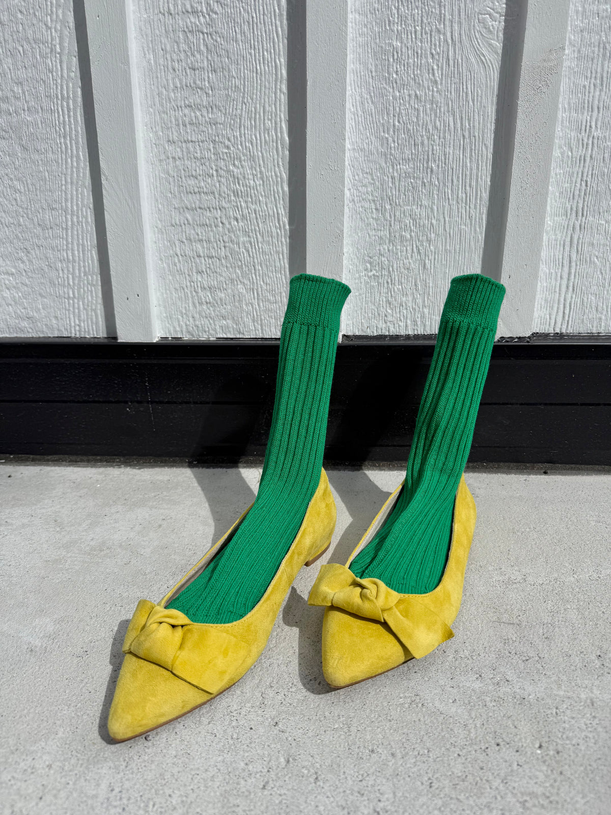 RIBBED COTTON HIGH SOCKS - crystal bright